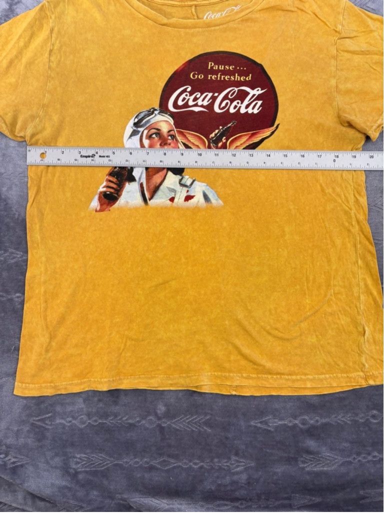 Lucky Brand Women's Lucky Brand Coca-Cola Graphic T-Shirt Size M Yellow Size L / US 10 / IT 46 - 3 Thumbnail