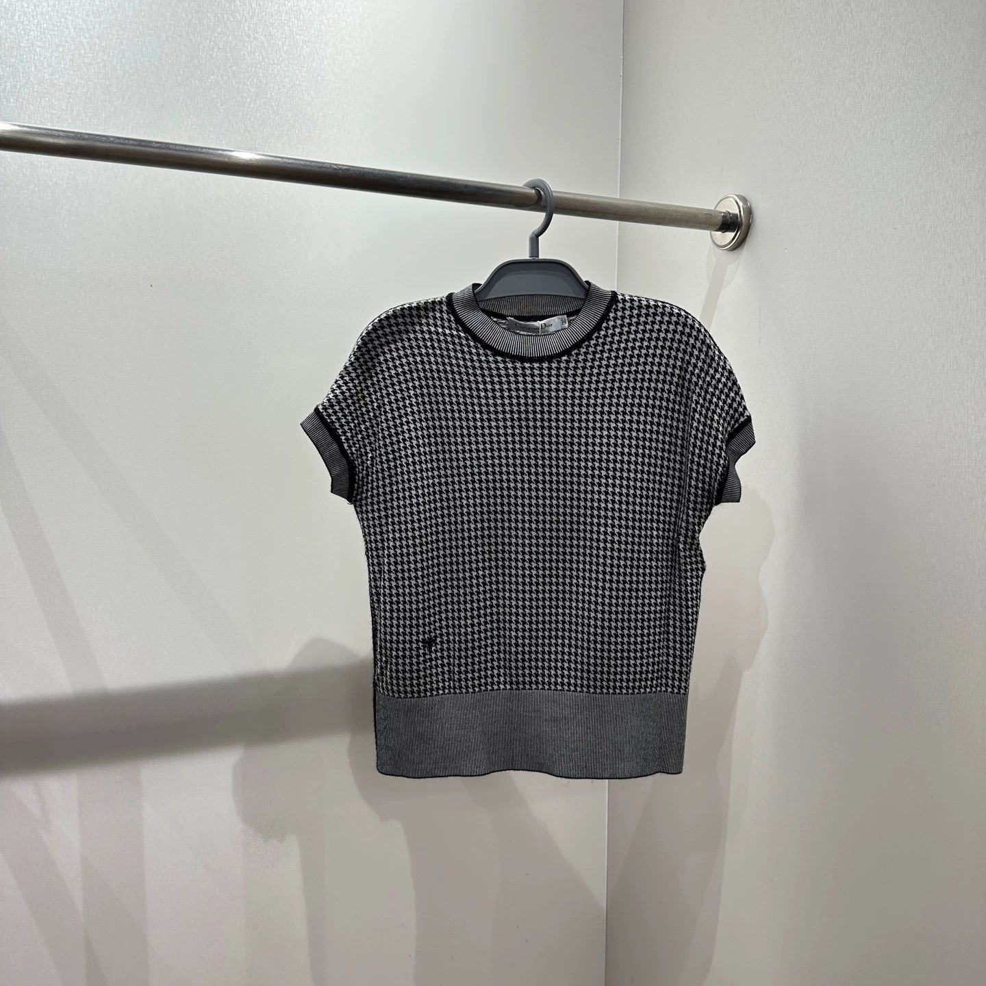 Christian Dior Monsieur Christian Dior mar208 Houndstooth Bee Cashmere SS 38 Size S / US 4 / IT 40 - 1 Thumbnail