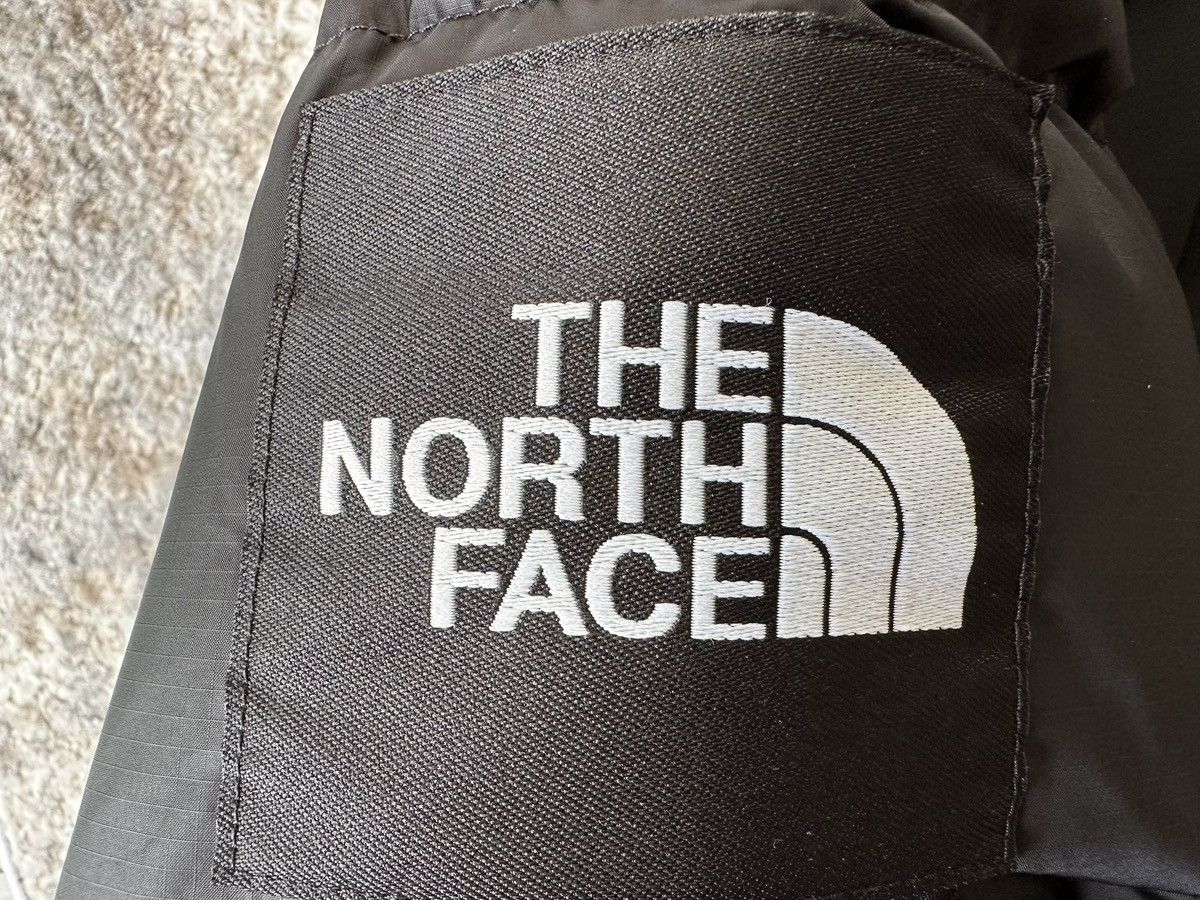 Supreme × The North Face SUPREME x THE NORTH FACE SPLIT NUPTSE JACKET (L) Size US L / EU 52-54 / 3 - 5 Thumbnail
