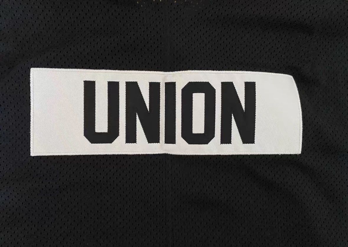 Fear of God Fear of God Season 5 Mesh Medal Short Sleeve Size US S / EU 44-46 / 1 - 6 Thumbnail