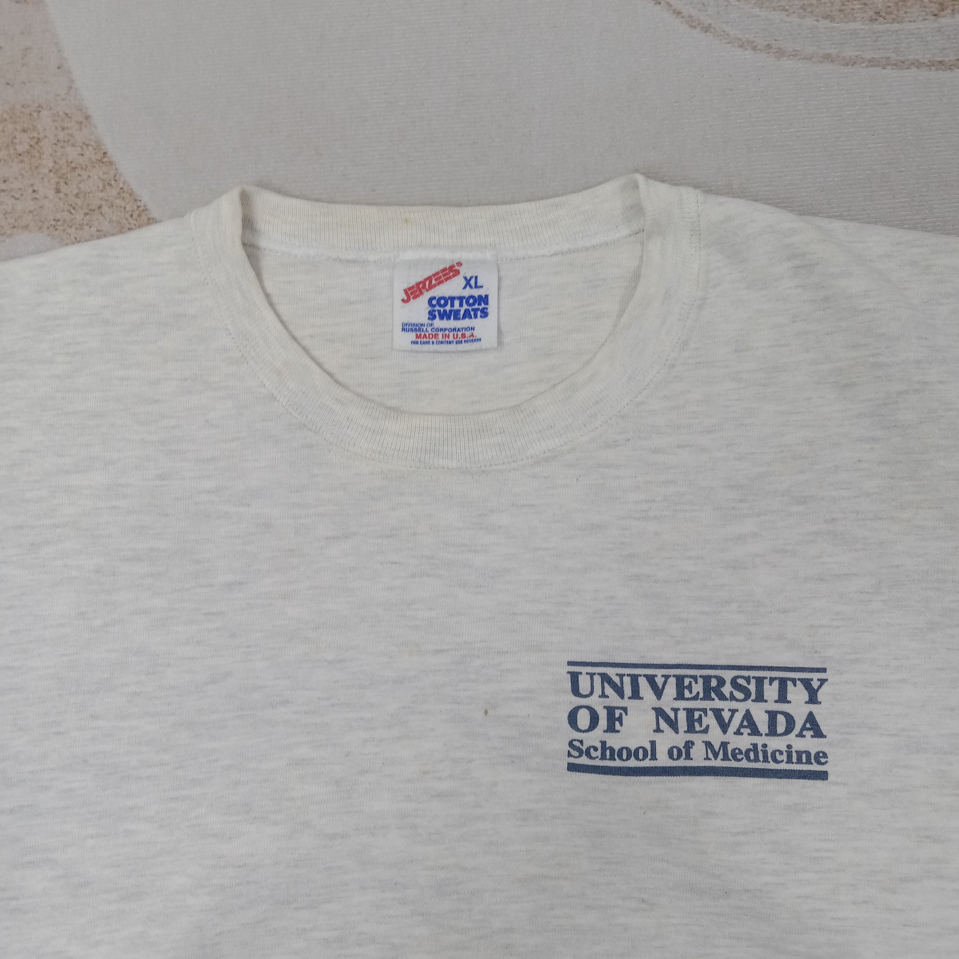 Vintage University of Nevada Speech Pathology Sweatshirt C256N10 Size US XL / EU 56 / 4 - 6 Thumbnail