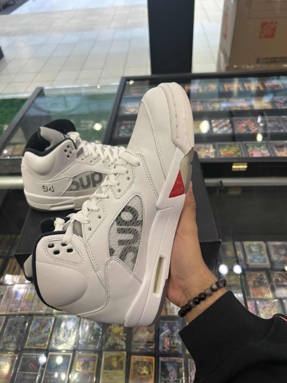 Jordan Brand Jordan 5 Supreme White Size US 11 / EU 44 - 4 Thumbnail
