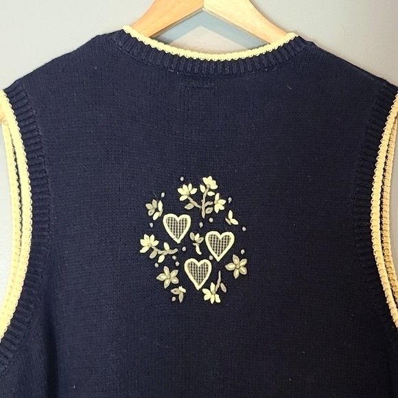 Vintage VTG CJ Banks 90s Floral Hand Embroidered Heart Button Down S Size XL / US 12-14 / IT 48-50 - 6 Thumbnail