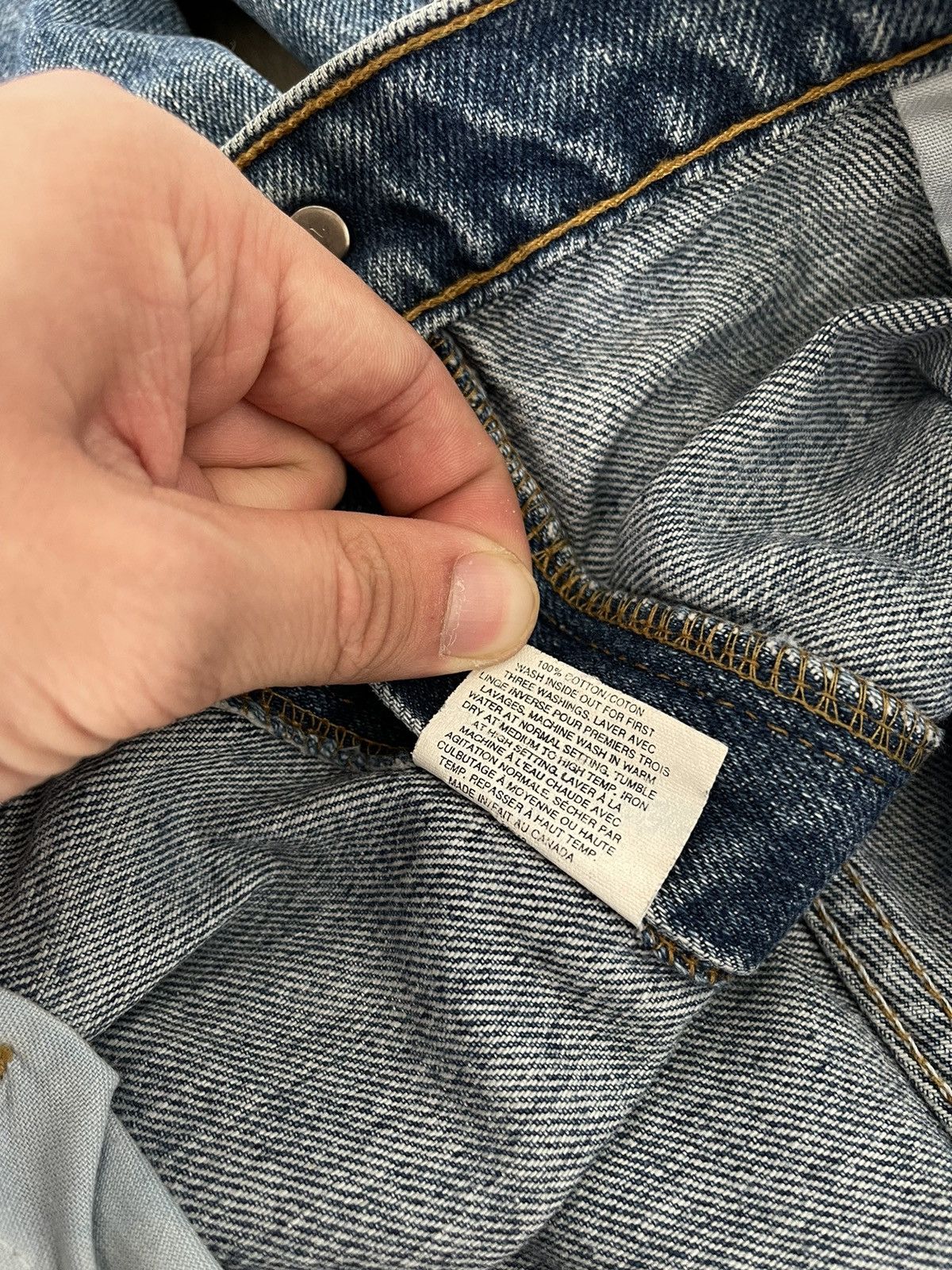 Levi's Vintage Levi's 560 Loose Fit Tapered Leg Wide Baggy Jeans Size US 36 / EU 52 - 13 Thumbnail