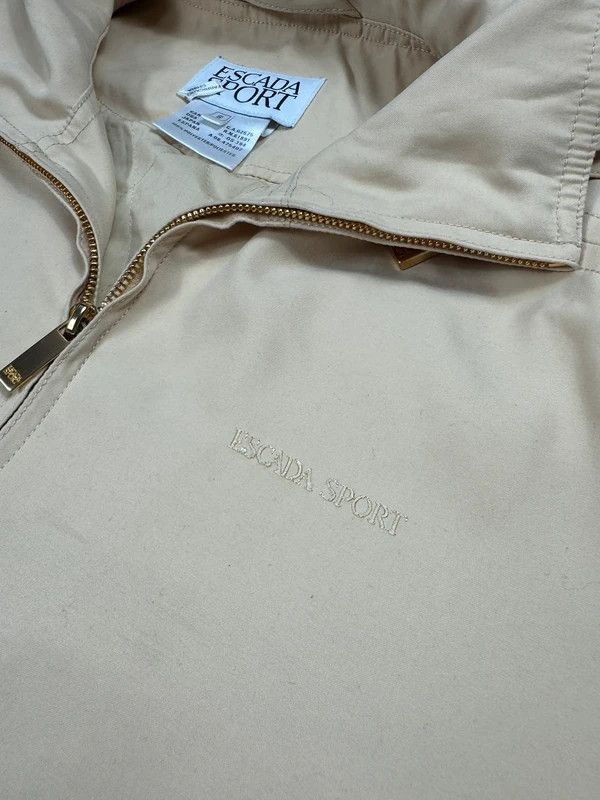 Escada Escada yellow cream insulated jacket with S logo oversize Size S / US 4 / IT 40 - 4 Thumbnail