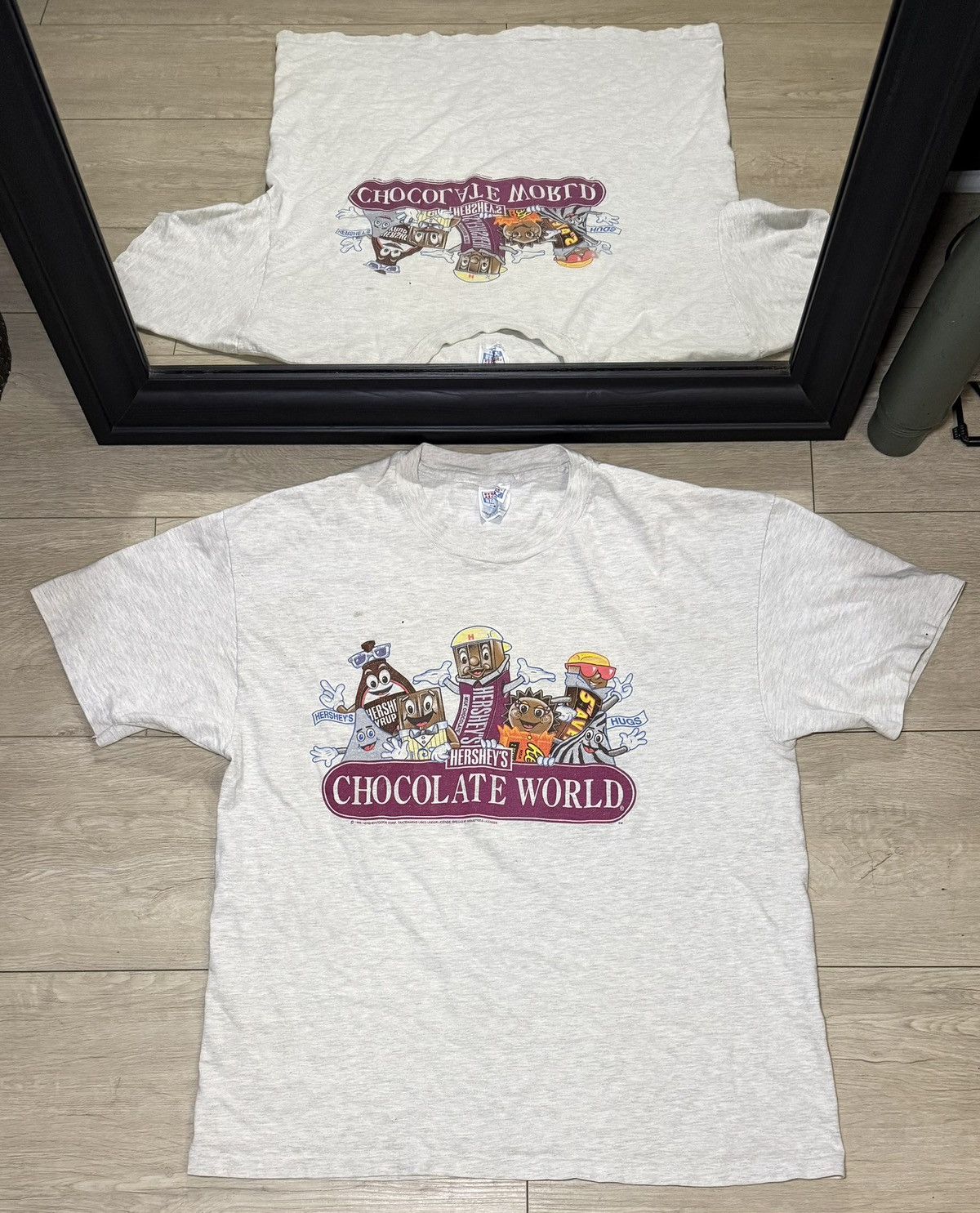 Anvil Vintage 1990s Hersey Chocolate World Characters Promotional Size US XL / EU 56 / 4 - 1 Thumbnail