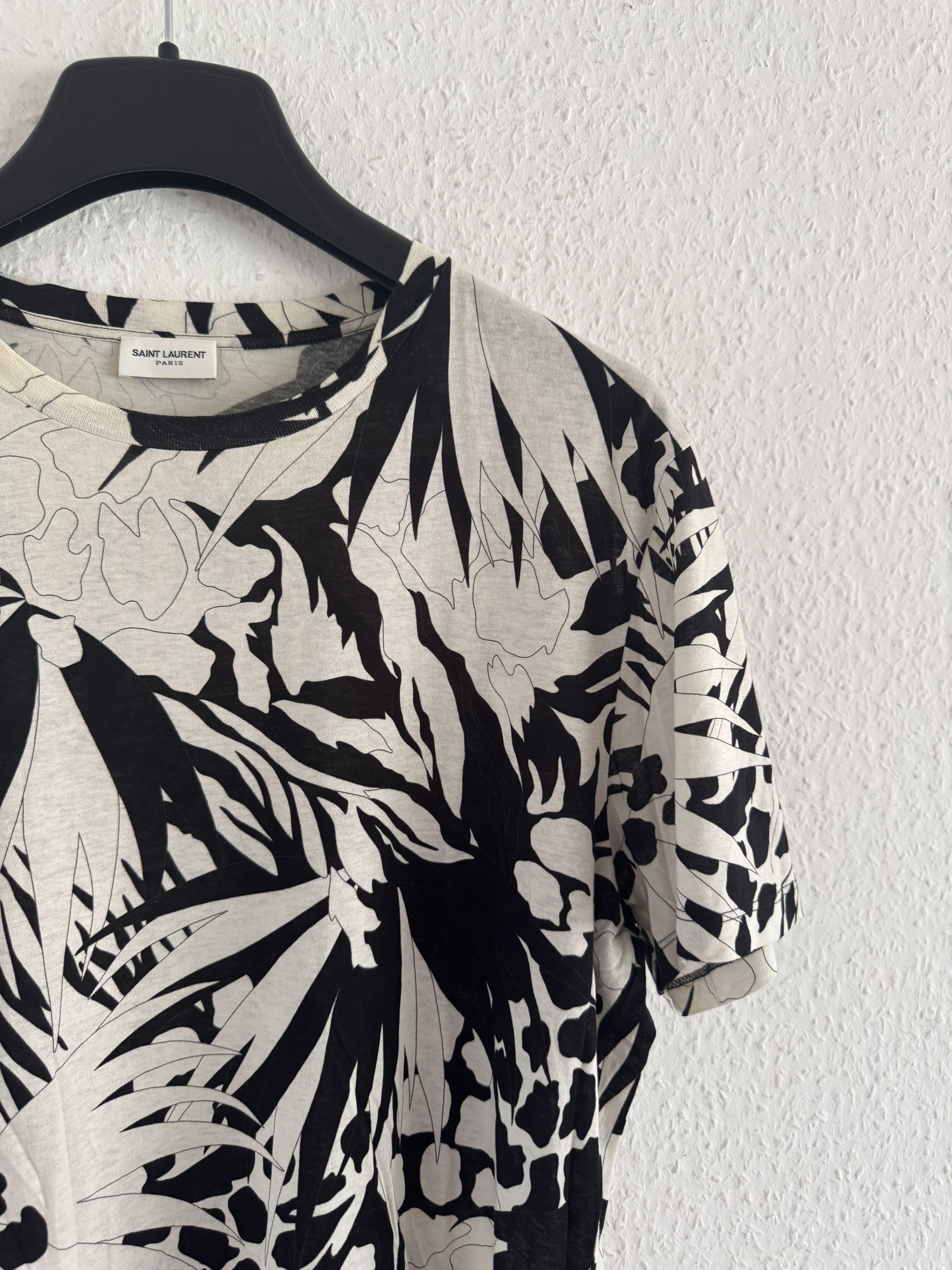 Saint Laurent Paris Jungle Flower Print T-Shirt Size US M / EU 48-50 / 2 - 9 Thumbnail
