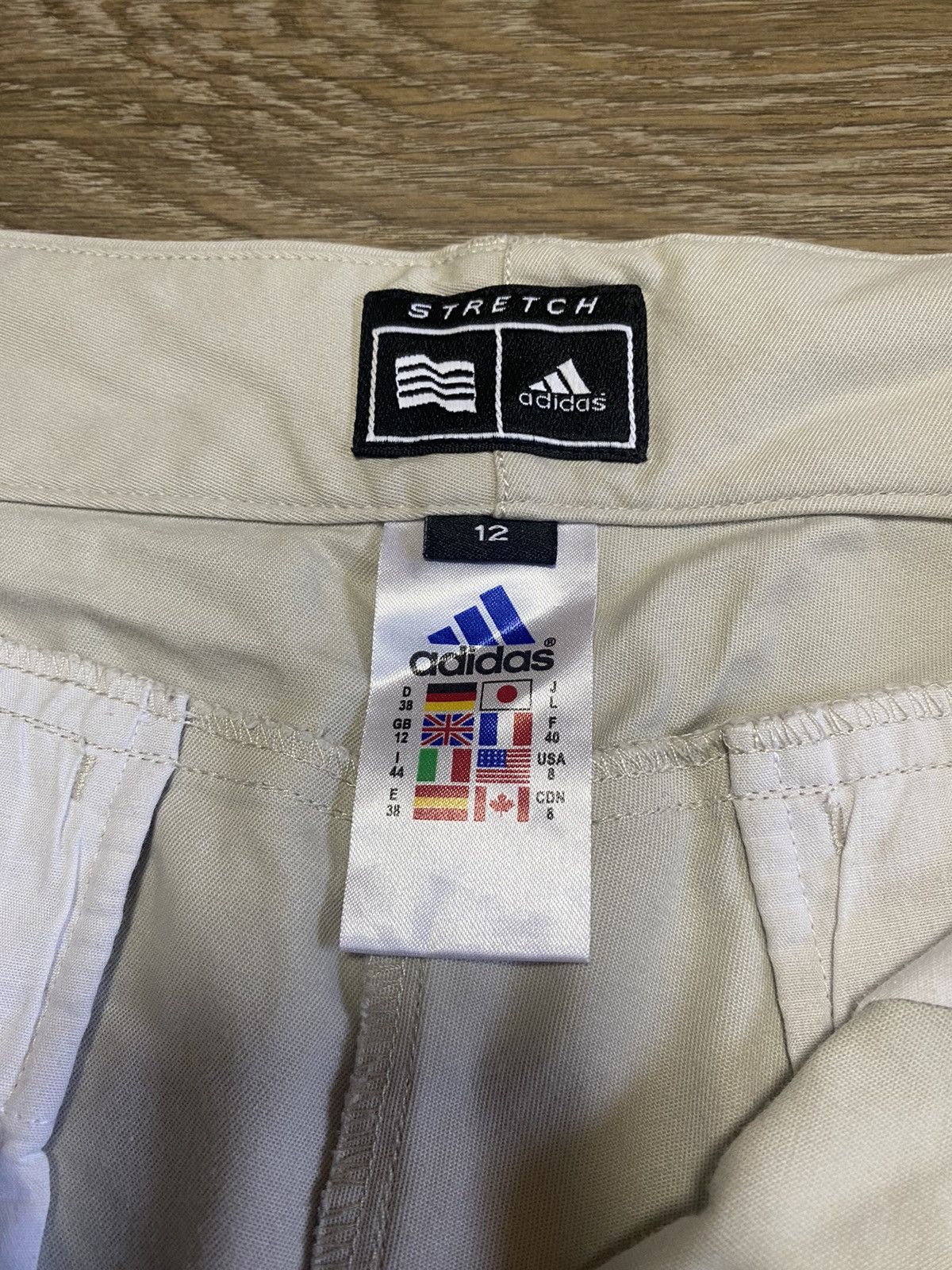 Adidas × Vintage Vintage Adidas Light Beige Golf Bermuda Shorts Sz 12 Size US 32 / EU 48 - 7 Thumbnail