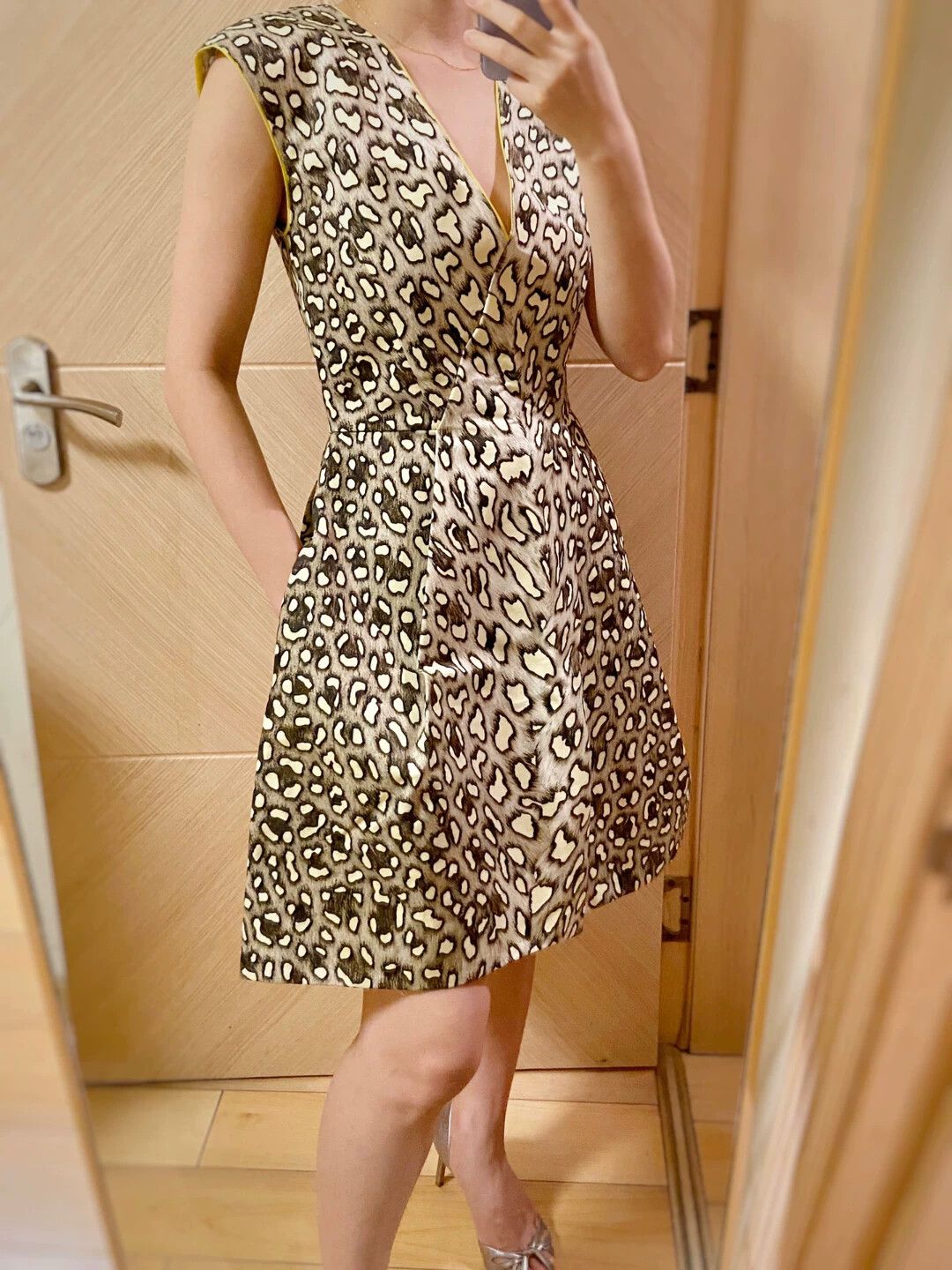 Roberto Cavalli Roberto Cavalli 38 Cotton Printed Dress New Tags Tailoring Size XS / US 0-2 / IT 36-38 - 2 Thumbnail