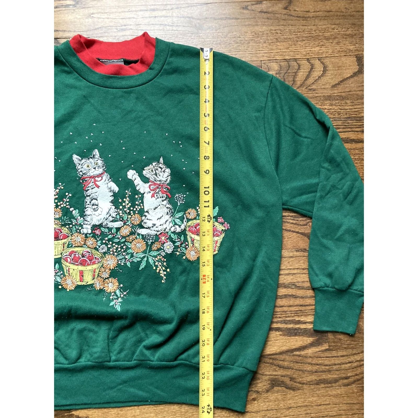 Basic Editions VINTAGE Basic Editions Cat Sweatshirt Shirt Women Small Green 90s Cottage Core Collared Long Sleeve Size S / US 4 / IT 40 - 4 Thumbnail