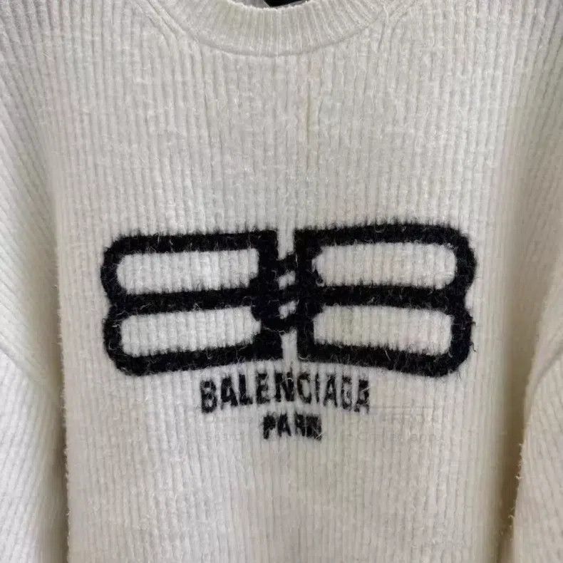 Balenciaga Balenciaga Letter logo print casual sweater - White Size US S / EU 44-46 / 1 - 3 Thumbnail