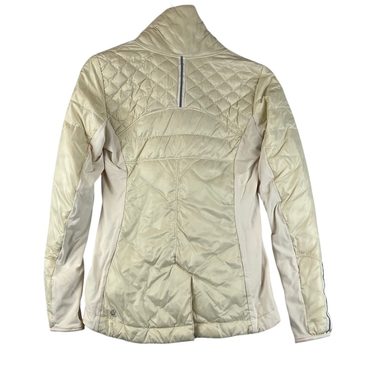 Lululemon Lululemon Goose Down Jacket Womens 8 What the Fluff Size M / US 6-8 / IT 42-44 - 2 Thumbnail