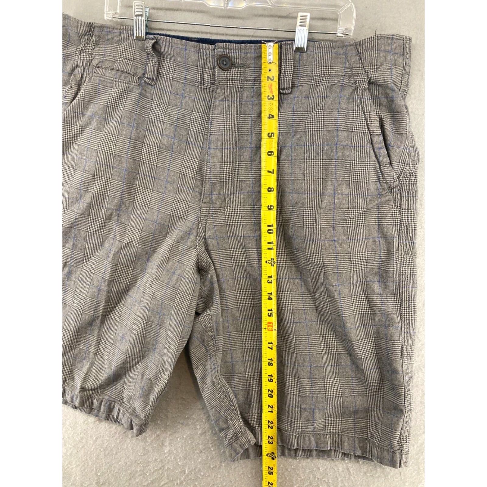 Vintage Vintage American Eagle Men's Shorts 38 Gray Bermuda Casual Travel Workwear Plaid Classic Size US 38 / EU 54 - 3 Thumbnail