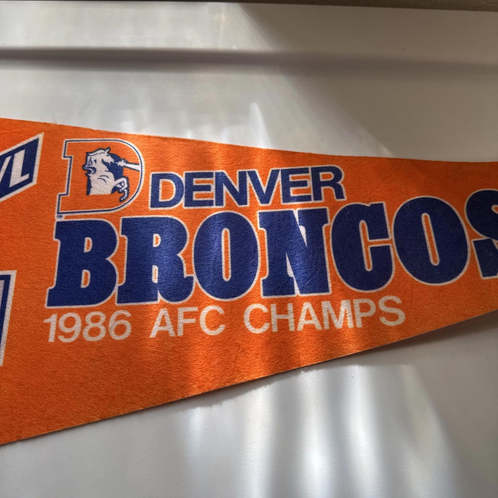 NFL DENVER BRONCOS Vintage Super Bowl XXI 30" Football Pennant Size ONE SIZE - 4 Thumbnail