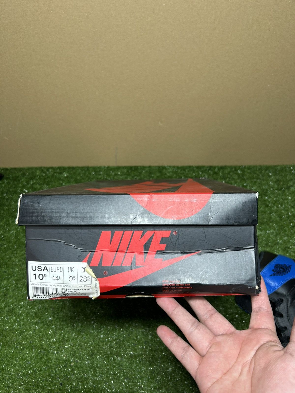 Jordan Brand Jordan 1 Royal 2017 Size US 10.5 / EU 43-44 - 12 Thumbnail