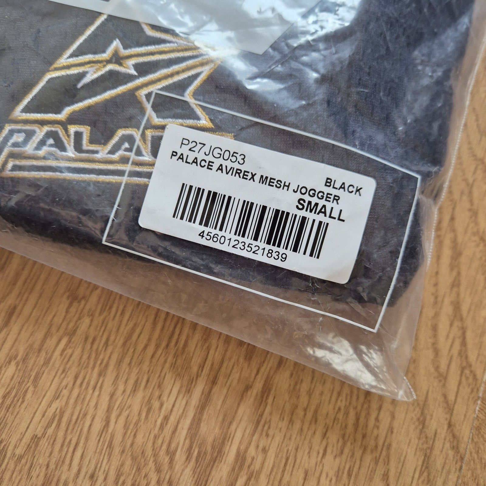 Avirex × Palace Palace x Avirex Mesh Joggers Black Small Brand New FW24 Size US 30 / EU 46 - 9 Thumbnail