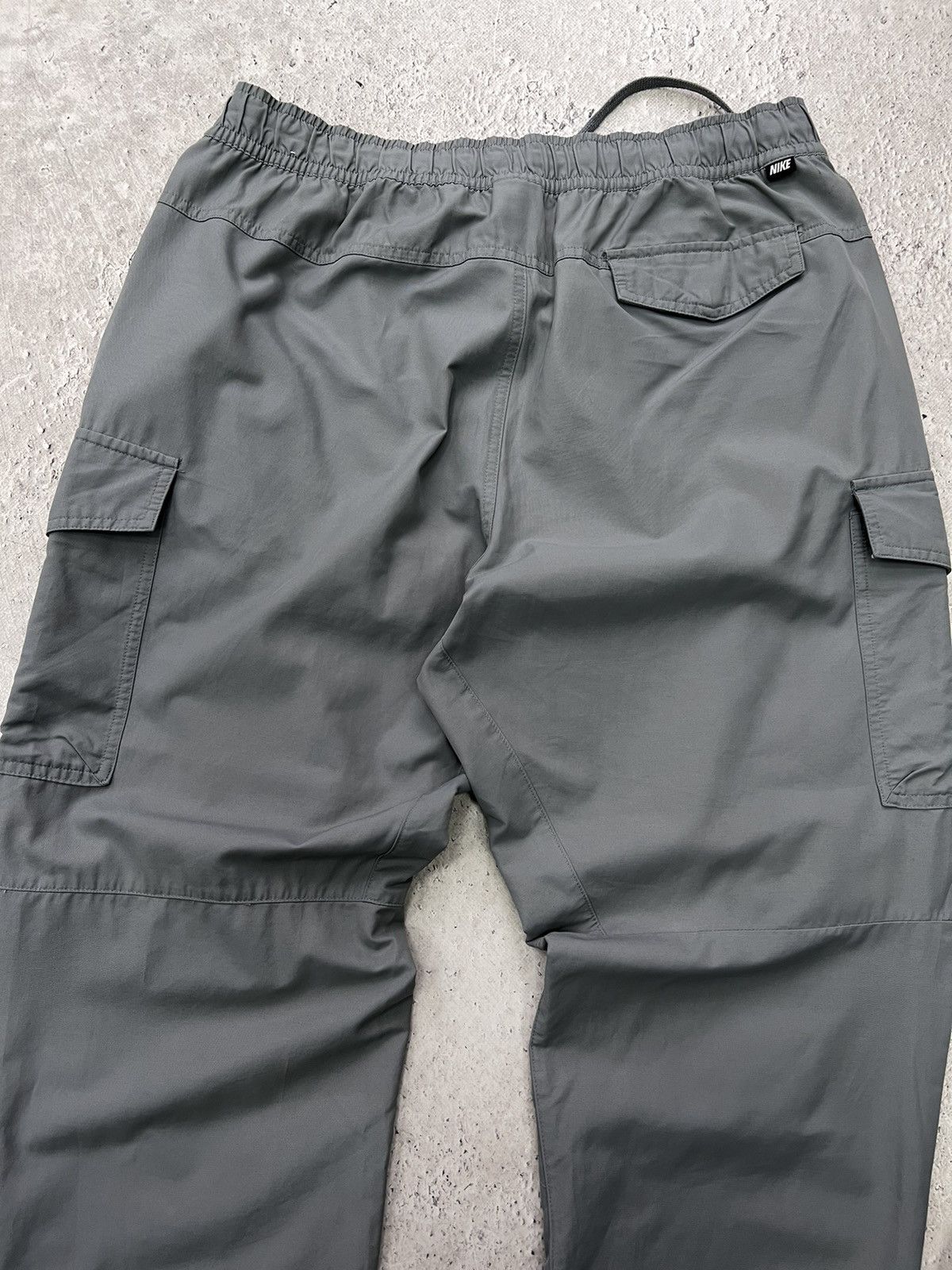 Nike × Vintage VINTAGE Y2K DRILL CARGO NIKE NYLON PANTS PARACHUTE Size US 36 / EU 52 - 14 Thumbnail