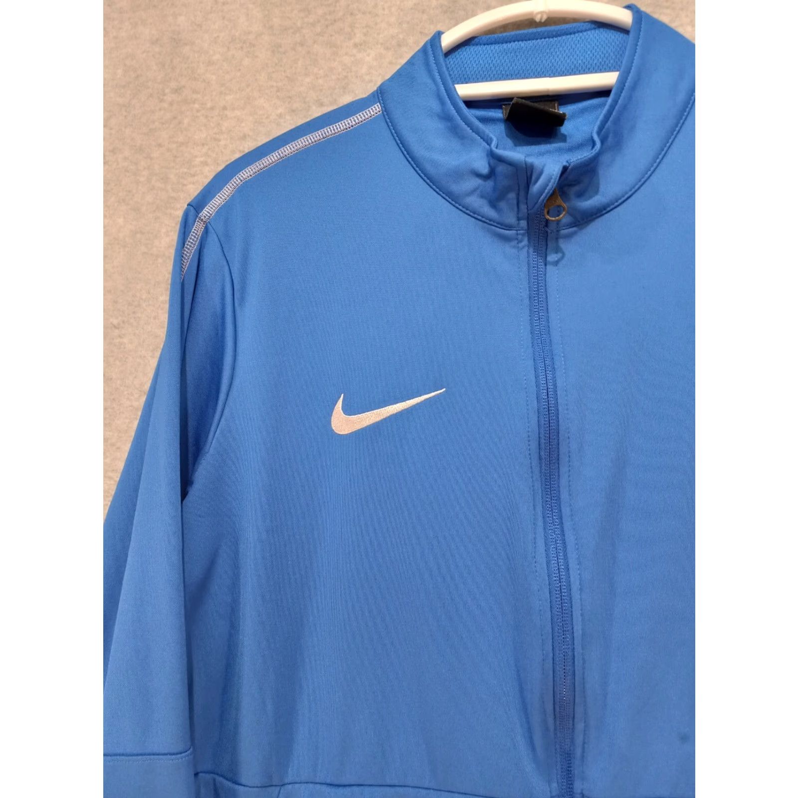 Nike Nike Dri-Fit Jacket Men's L Blue Full Zip Embroidered Logo Nike Jacket Dri-Fit All Seasons Size US L / EU 52-54 / 3 - 2 Thumbnail