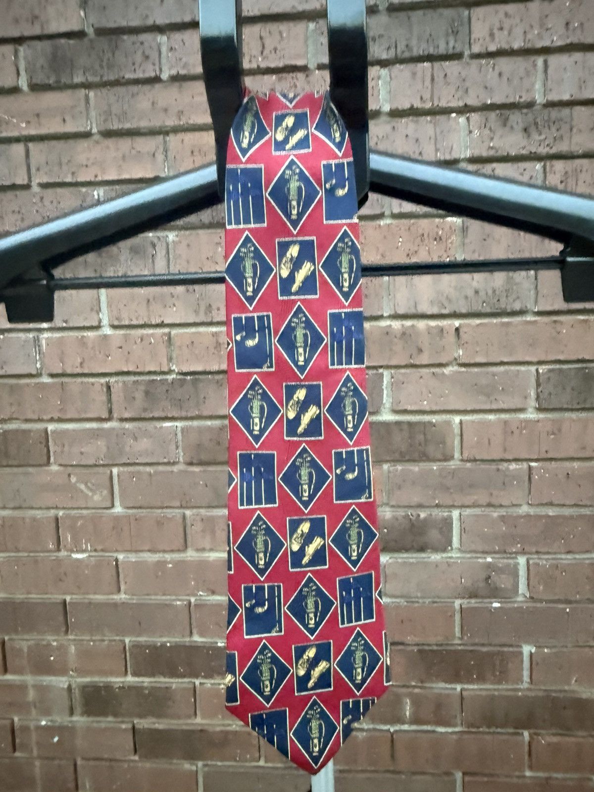 Tommy Hilfiger Vintage Tommy Hilfiger Burgundy 100% Silk Golf Neck Tie Size ONE SIZE - 1 Thumbnail