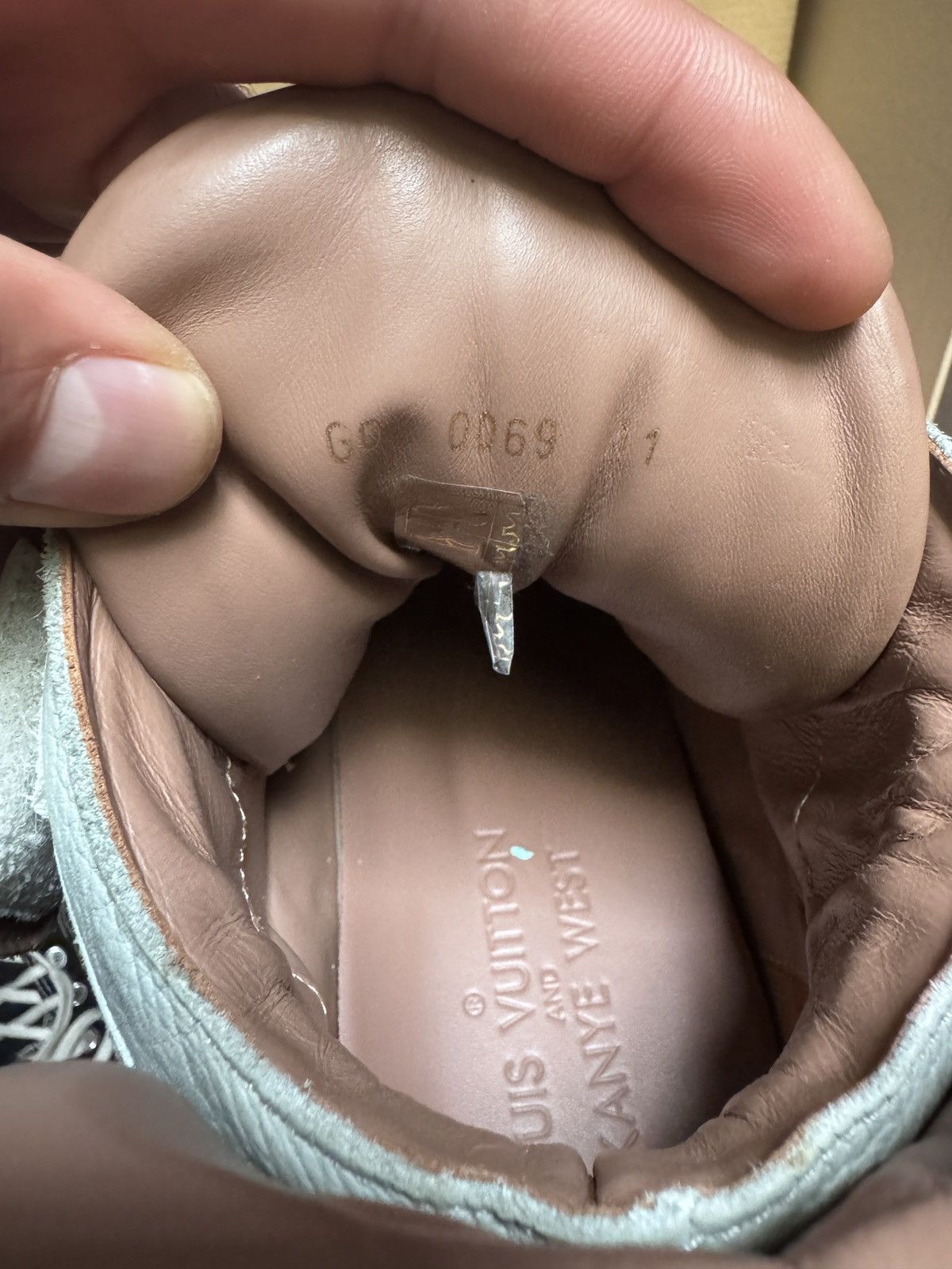 Kanye West × Louis Vuitton Louis Vuitton x Jasper Kanye West size 12 Yeezy Size US 12 / EU 45 - 11 Thumbnail