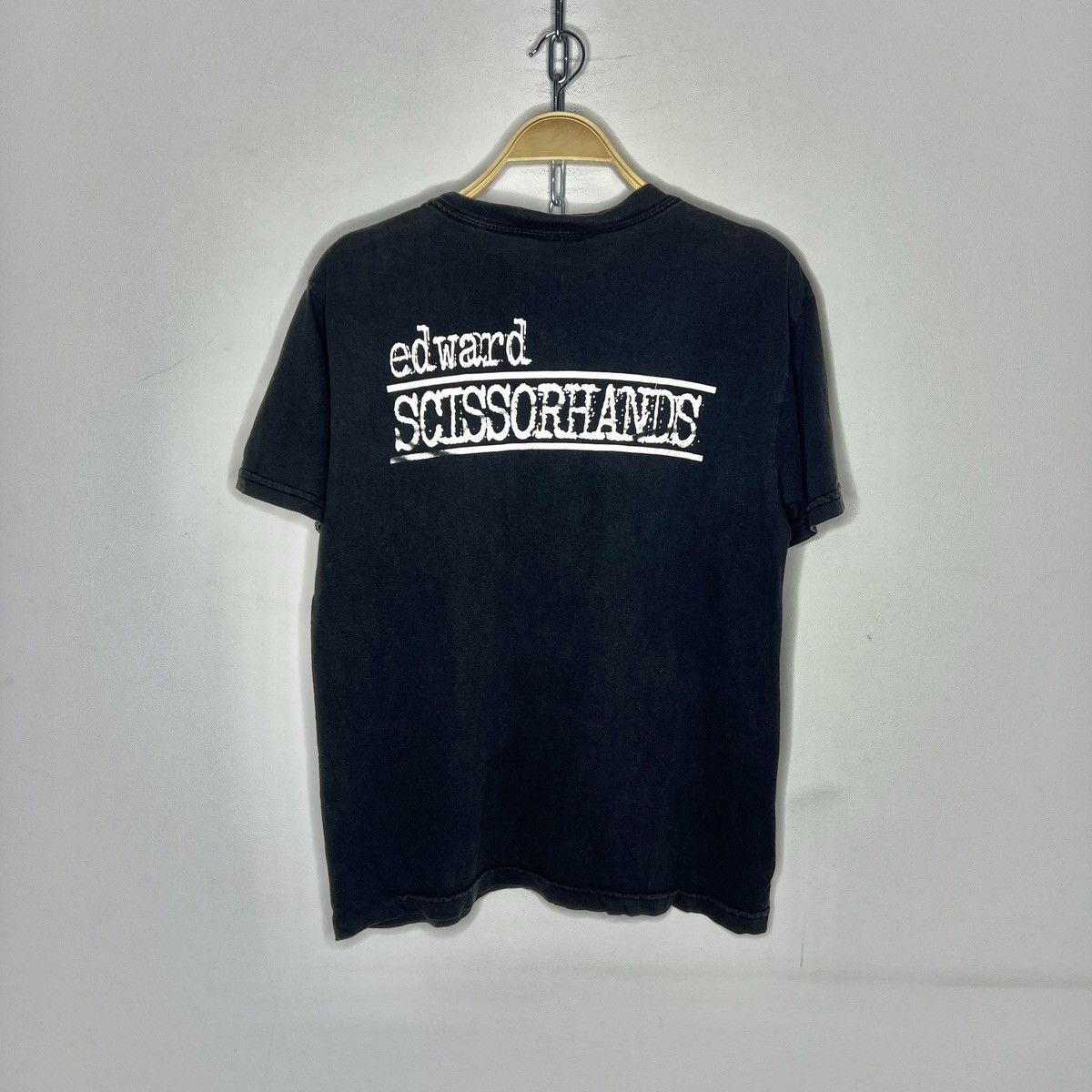 Vintage Vintage Edward Scissorhands t-shirt Size US M / EU 48-50 / 2 - 2 Thumbnail