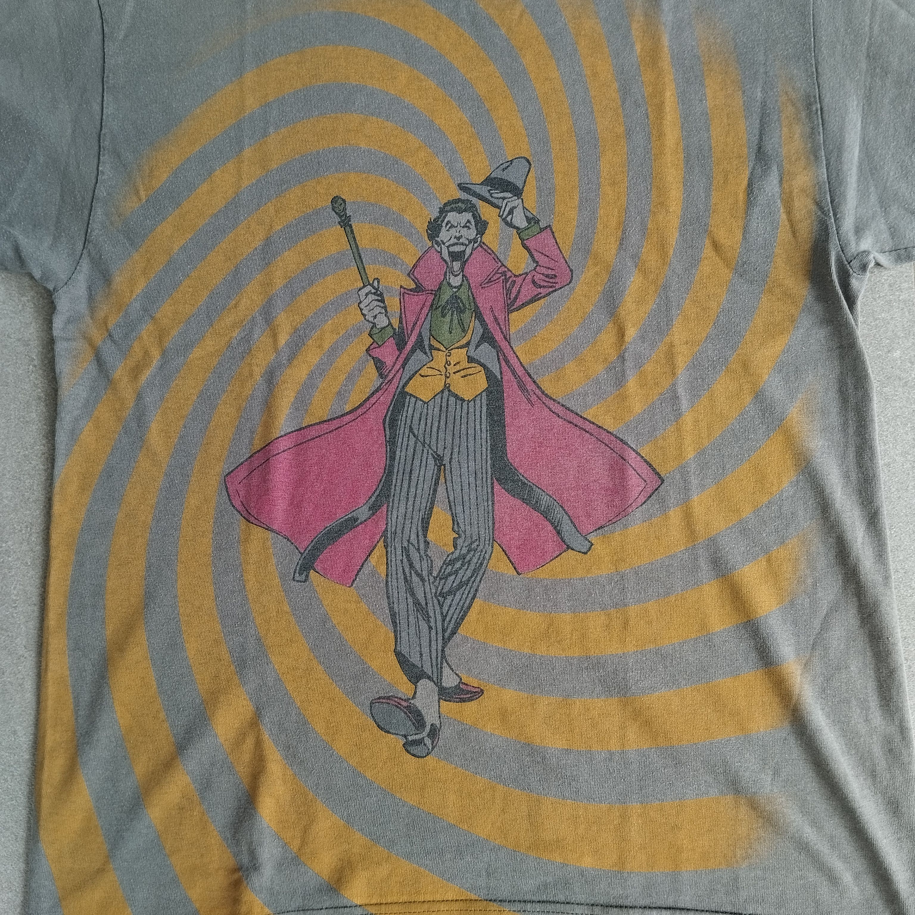 DC Comics × Vintage Y2K JOKER SPIRAL Size US L / EU 52-54 / 3 - 3 Thumbnail