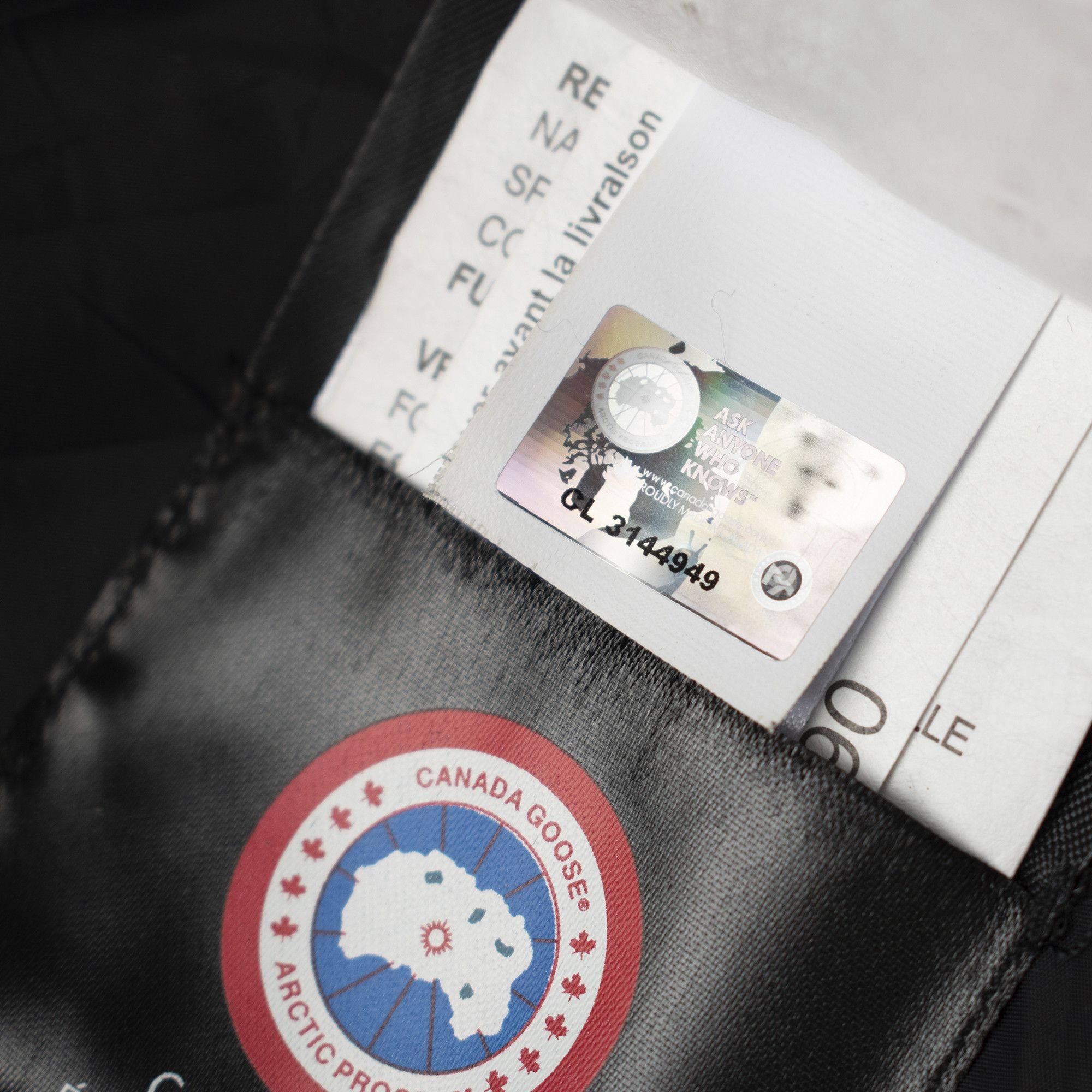Canada Goose CANADA GOOSE Shelburne Down Hooded Parka Heritage LIKE NEW Size L / US 10 / IT 46 - 6 Thumbnail