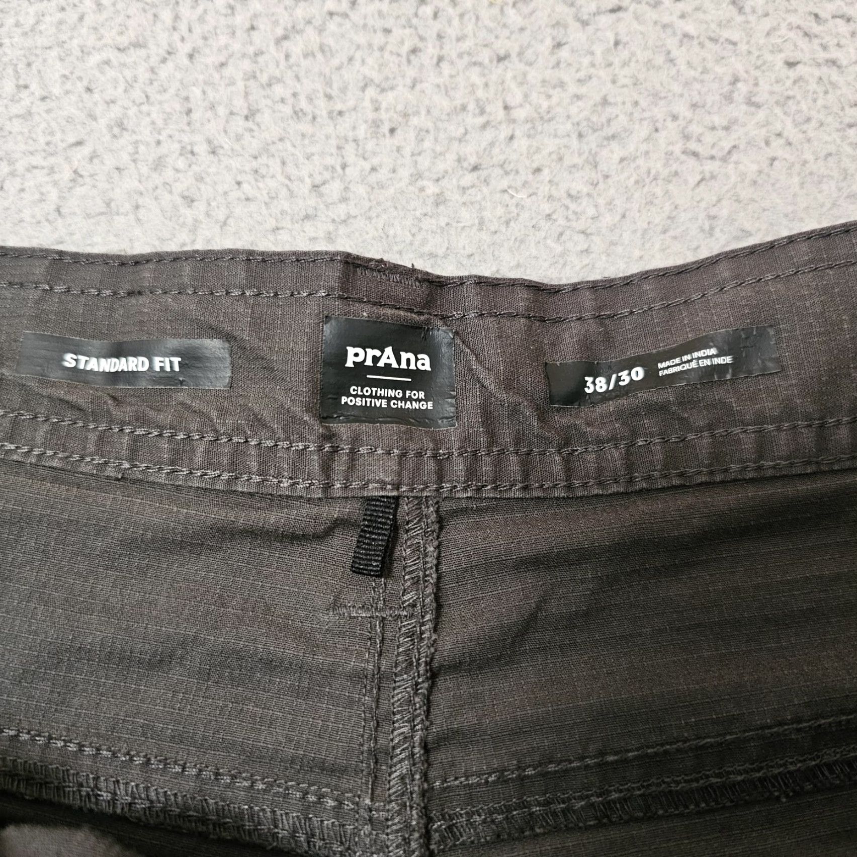 Prana Prana Pants Mens 38x26 Cargo Hiking Outdoor Stretch Organic Cotton Gray Regular Waist 38 Inseam 26 Pockets Logo Vintage No Men Pants Size US 38 / EU 54 - 3 Thumbnail