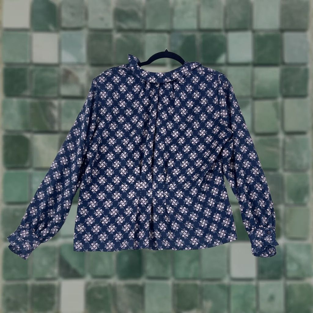 Pendleton Pendleton Shirt Blue Floral Vintage Womens PM Shirt Size M / US 6-8 / IT 42-44 - 1 Thumbnail
