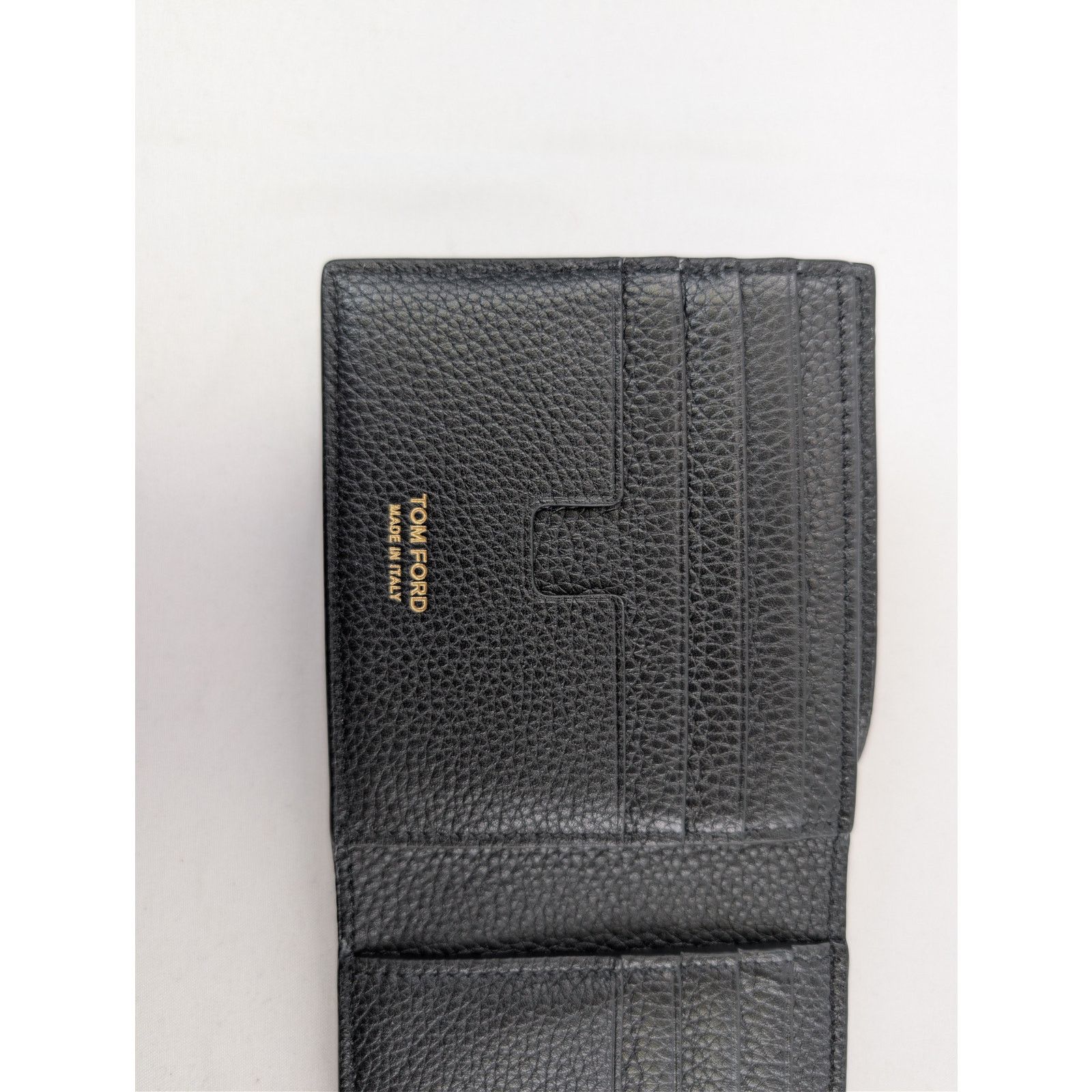 Tom Ford o1rshd1 Size: OS / Grained Leather Bi-Fold Wallet in Black Size ONE SIZE - 6 Thumbnail