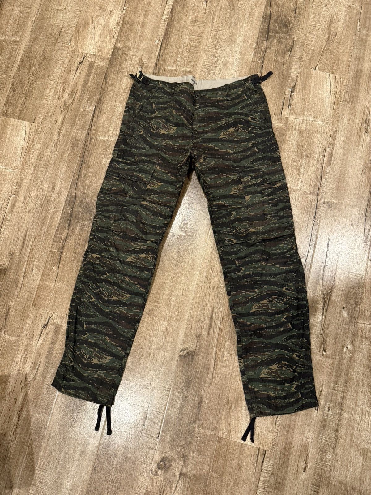 Carhartt Carhartt Camo Pants Size US 33 - 1 Thumbnail