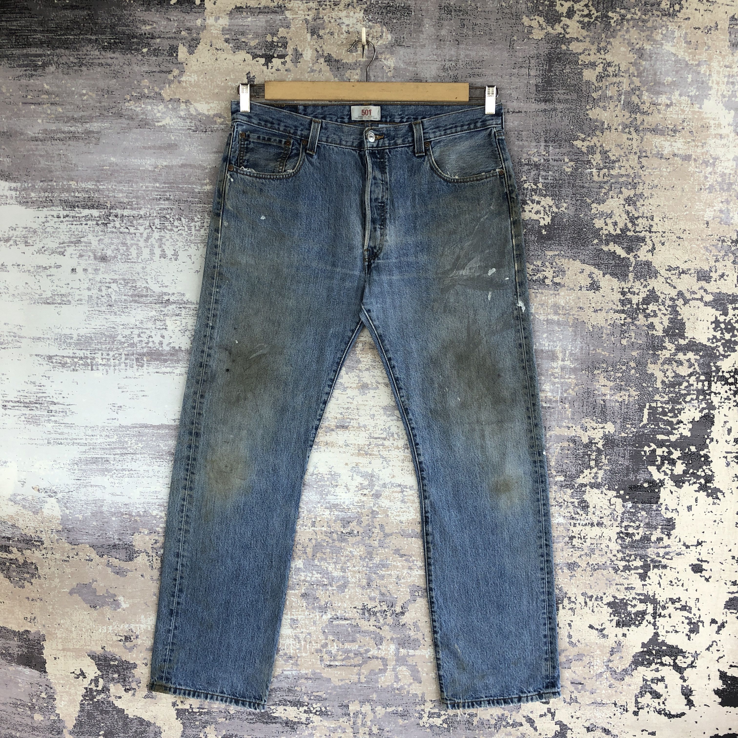 Levi's Vintage 90s Dirty Levis 501 Jeans Levi's Painter Blue Denim Size US 36 / EU 52 - 1 Thumbnail