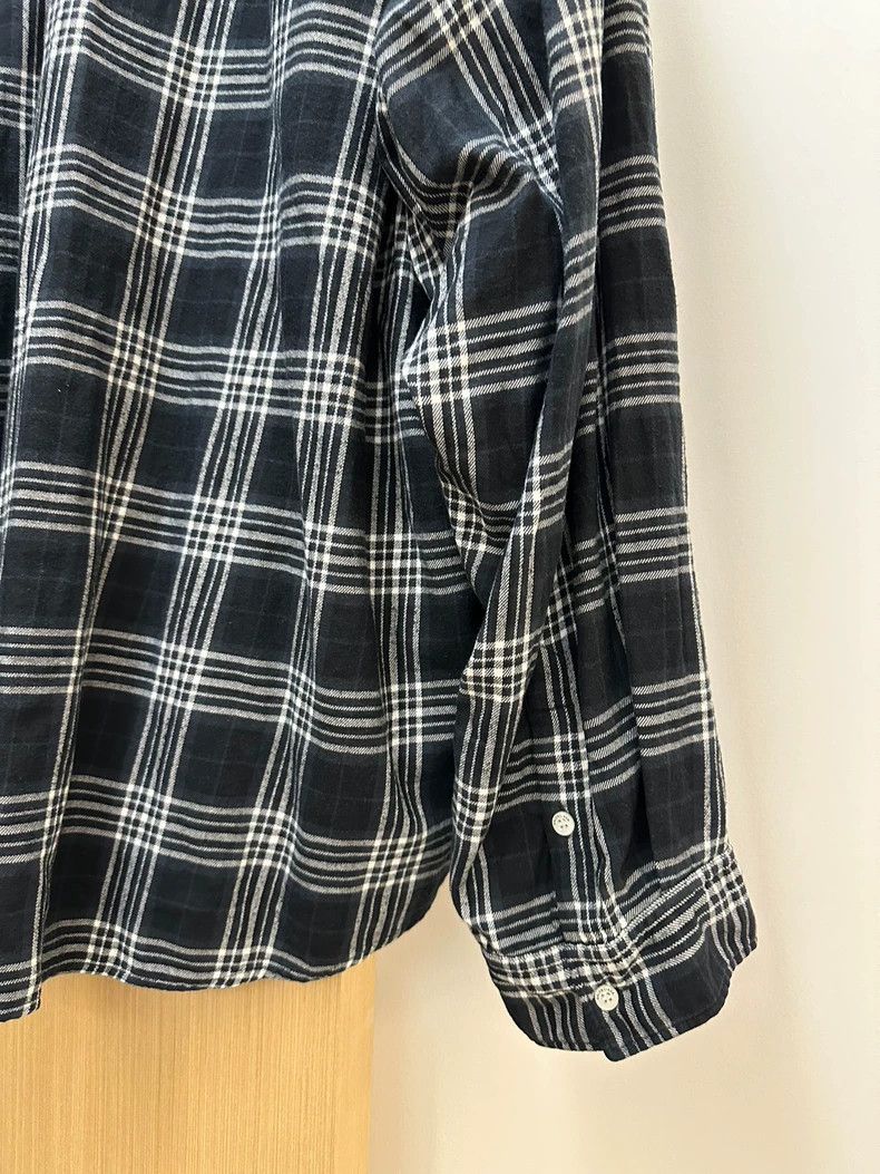 Balenciaga Balenciaga Fake Two-Piece Plaid Long Sleeve Shirt Size US S / EU 44-46 / 1 - 5 Thumbnail