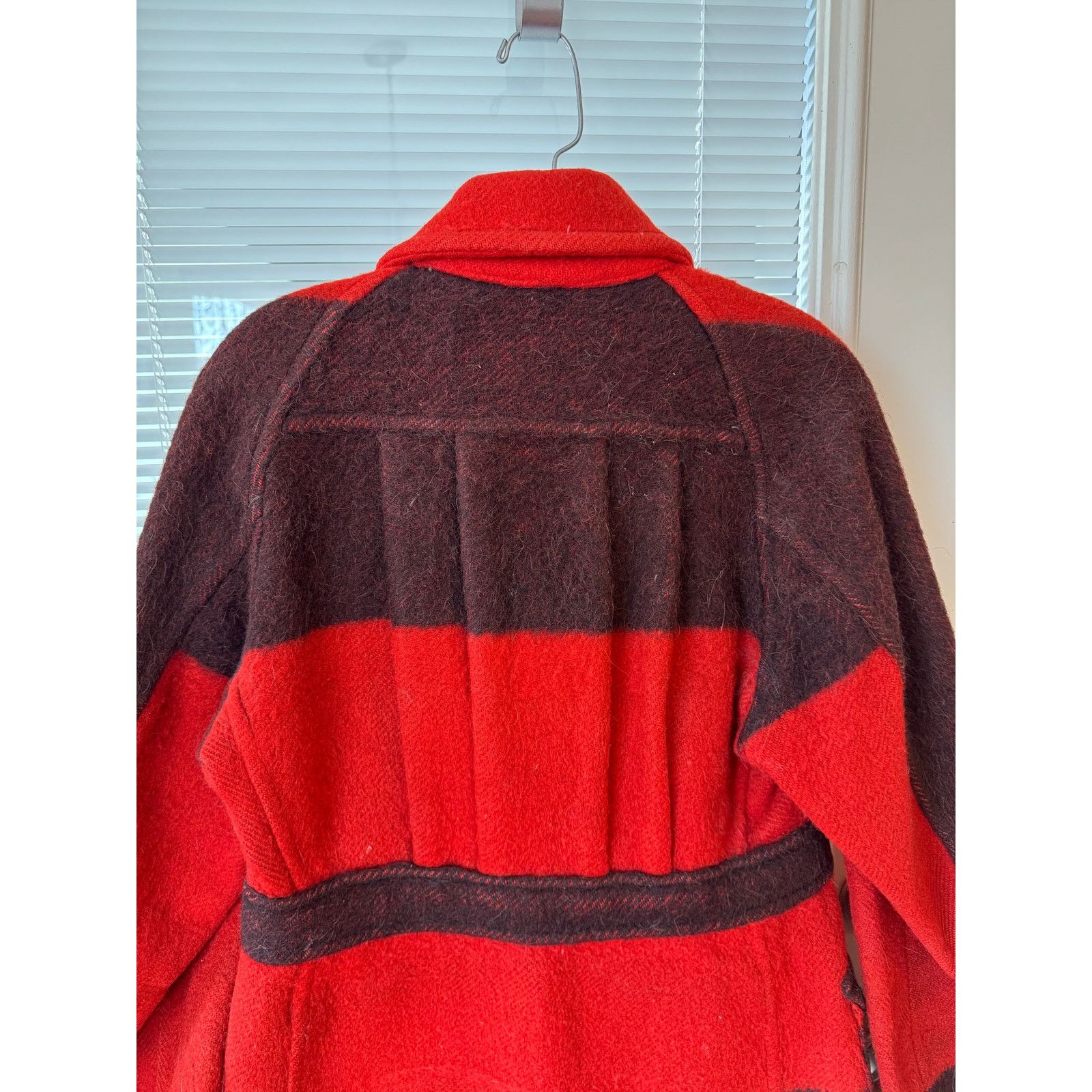 Hudsons Bay Vintage 1940s Hudson's Bay point blanket wool jacket S/XS Size US XS / EU 42 / 0 - 12 Thumbnail