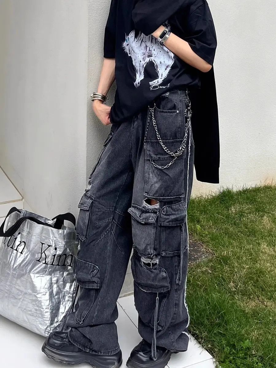 Japanese Brand Retro multi pocket distressed jeans Size US 32 / EU 48 - 1 Thumbnail