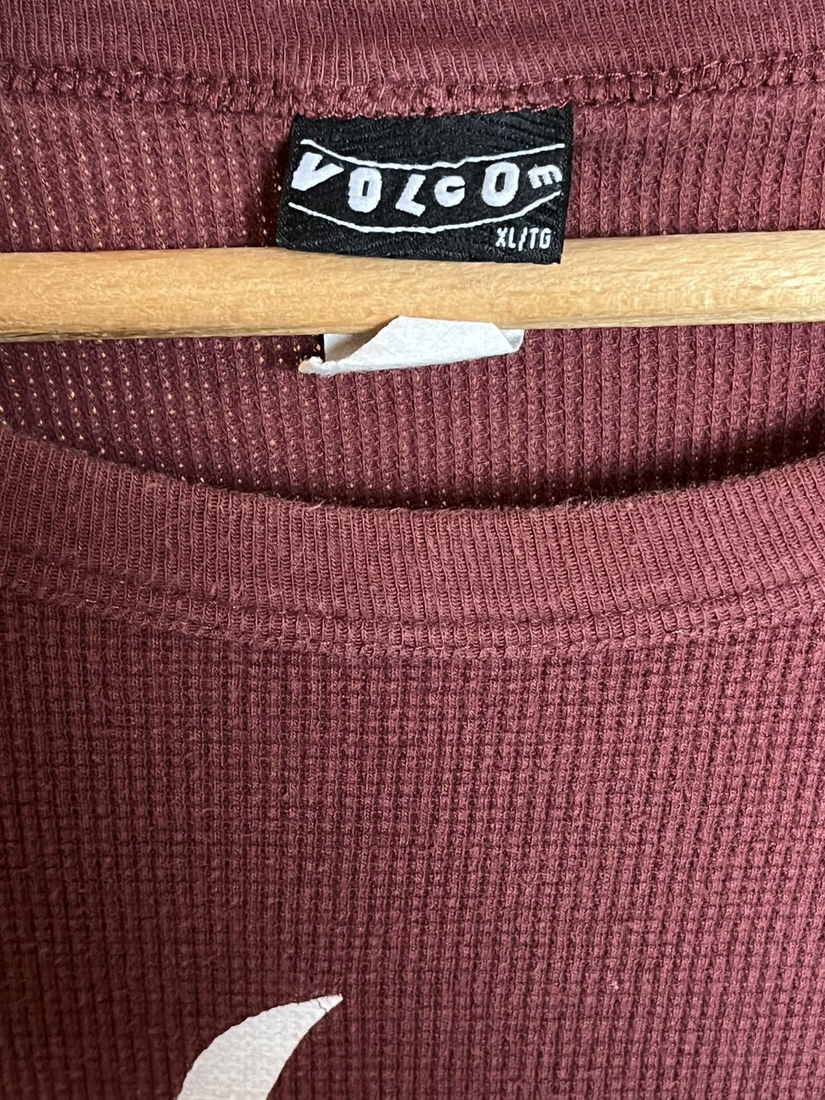Volcom 90s Volcom thermal XL great condition Size US XL / EU 56 / 4 - 3 Thumbnail