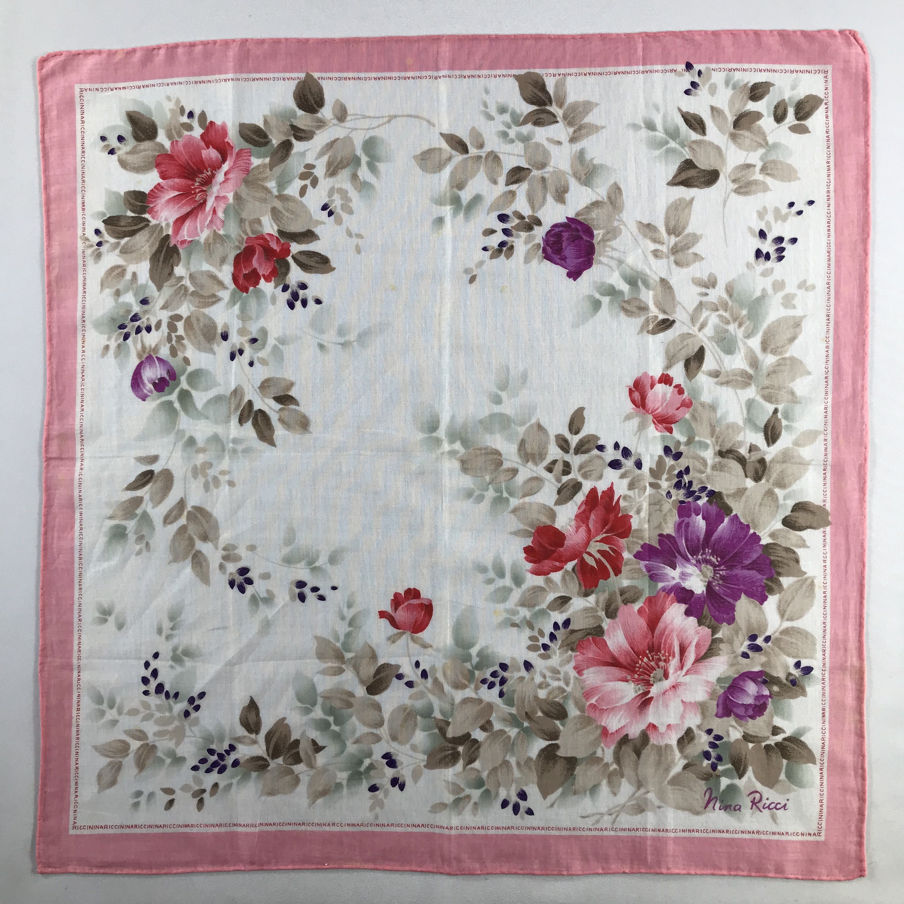 Nina Ricci Nina Ricci Handkerchief / Bandana / Neckerchief C783 Size ONE SIZE - 3 Thumbnail