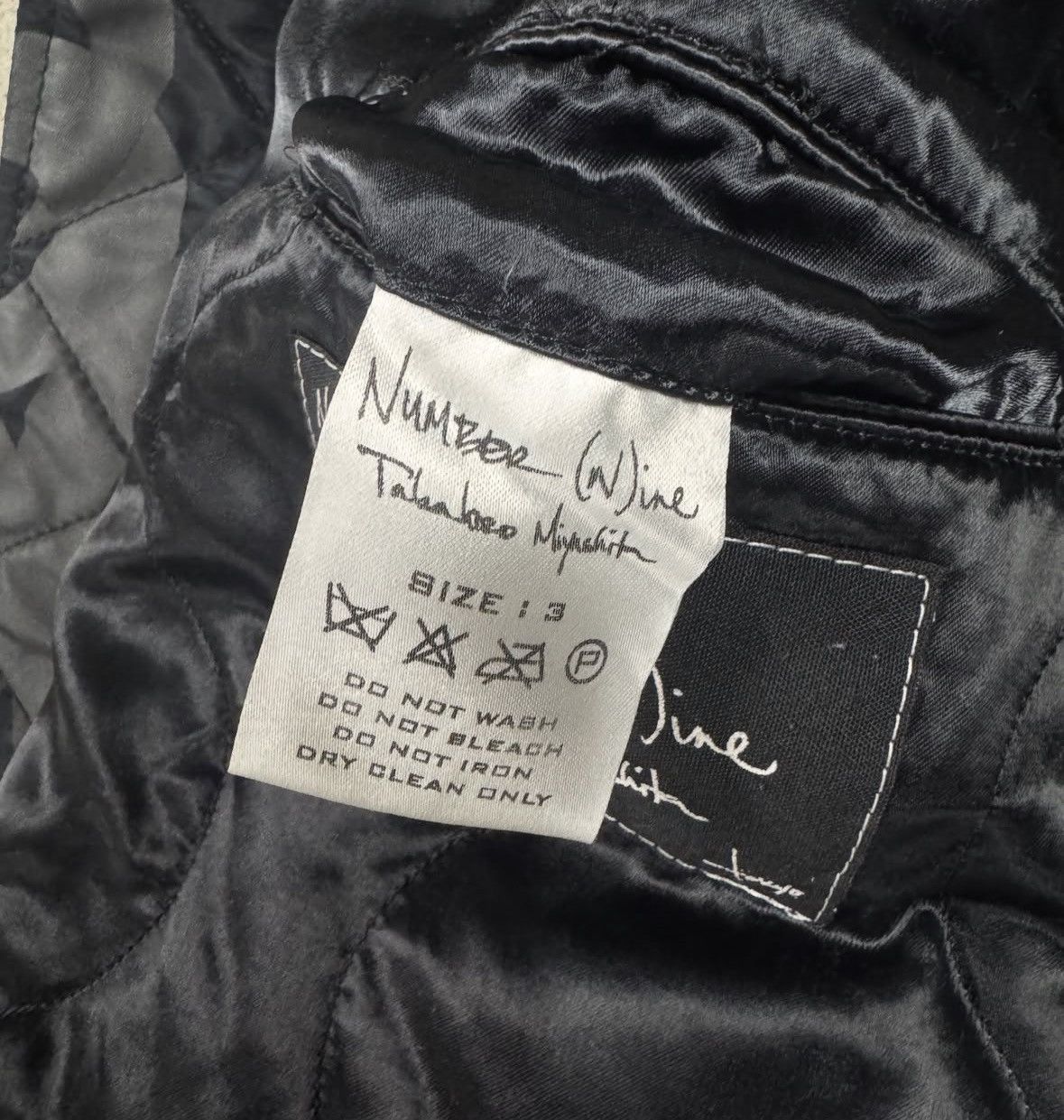Number (N)ine number(n)ine aw04 black heart tribal n2b bomber jacket Size US M / EU 48-50 / 2 - 5 Thumbnail