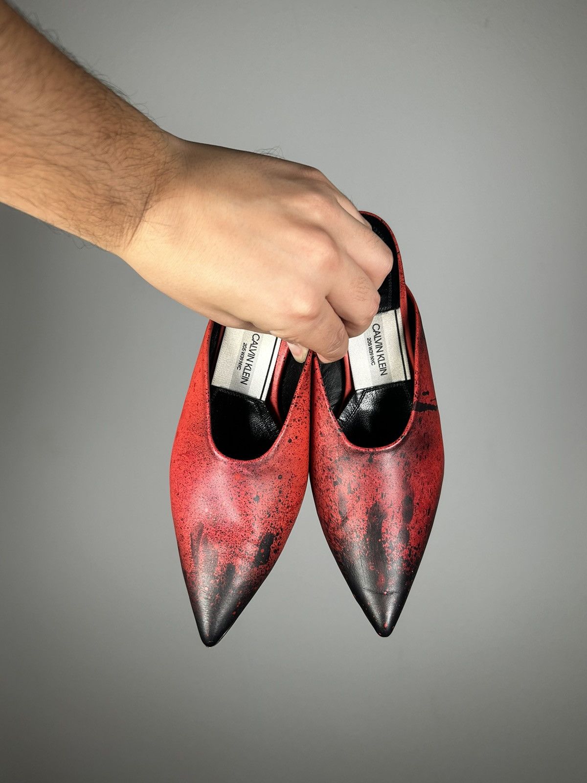 Calvin Klein 205W39NYC Blood Stained pointed toe heels Size US 6.5 / IT 36.5 - 4 Thumbnail