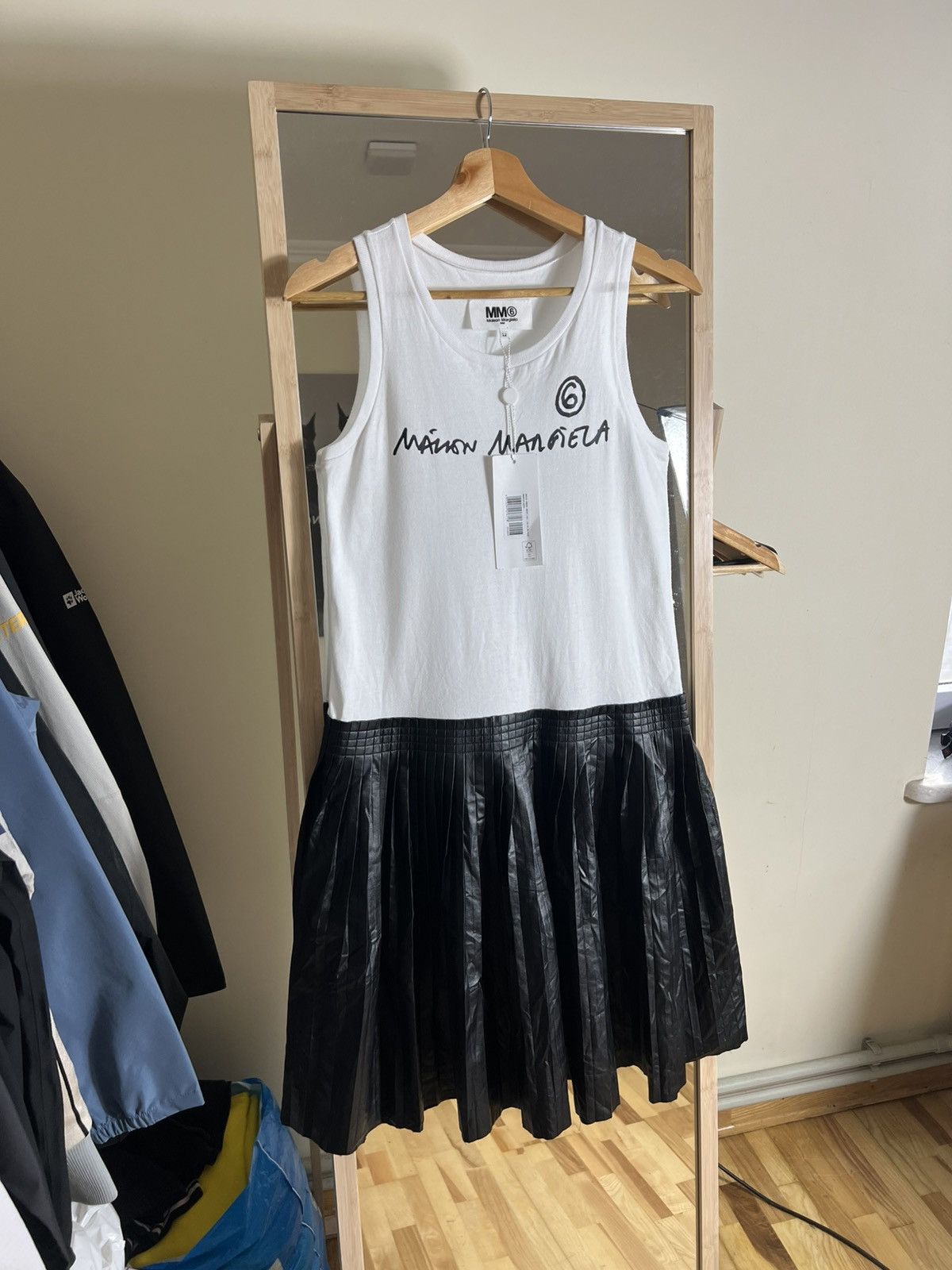 Maison Margiela Maison Margiela MM6 Contrast Panel Dress WhiteTop BlackSkirt Size S / US 4 / IT 40 - 4 Thumbnail