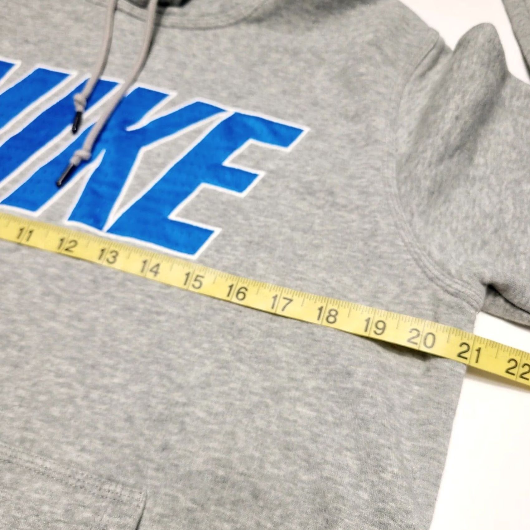 Nike VINTAGE Nike Hoodie Mens Medium Big Logo Spell Out Essential Sweatshirt Gray Size US M / EU 48-50 / 2 - 6 Thumbnail