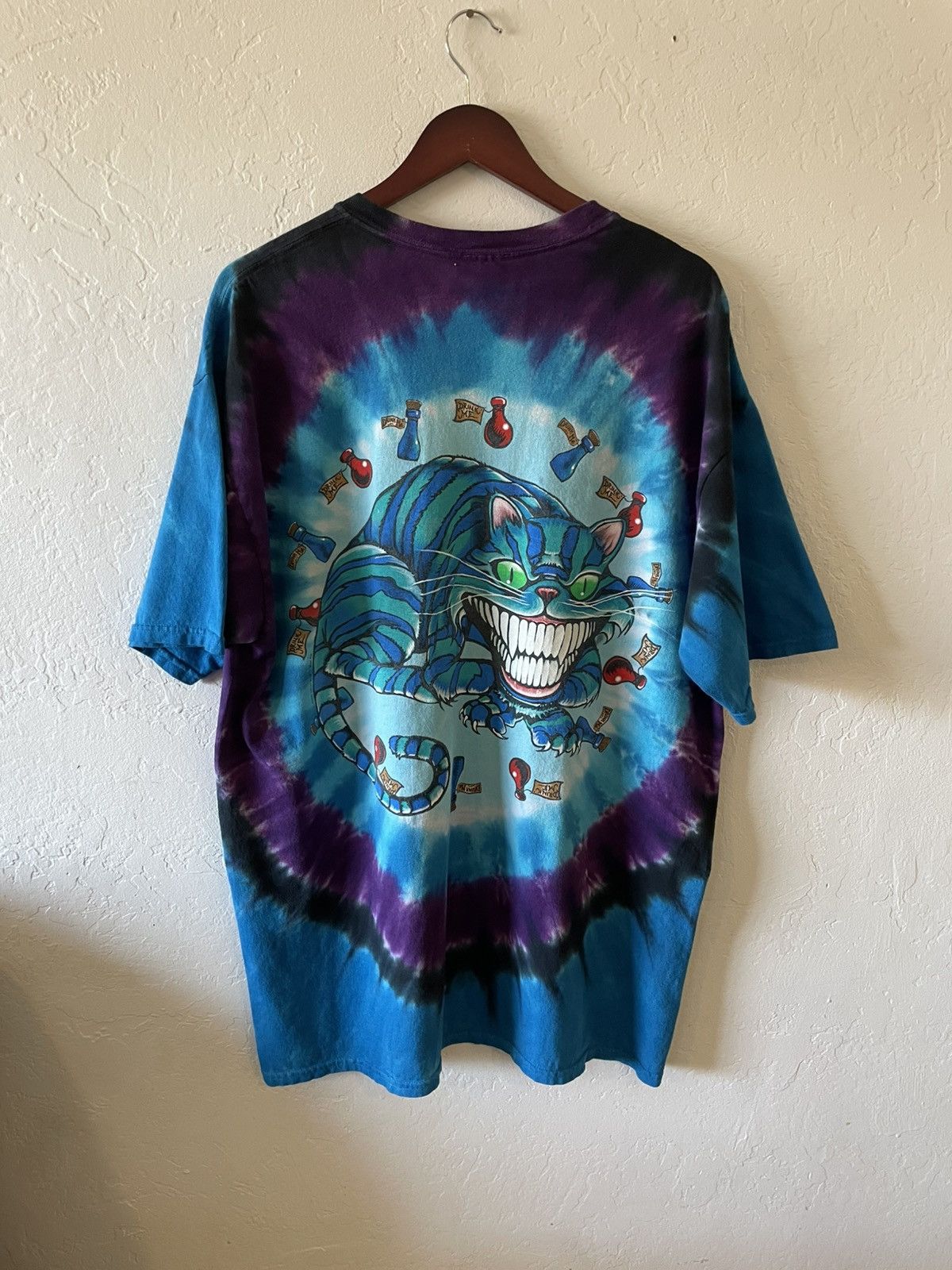 Liquid Blue Vintage 2003 Liquid Blue Alice AOP T-Shirt Xl 24.5 X 32 Size US XL / EU 56 / 4 - 8 Thumbnail