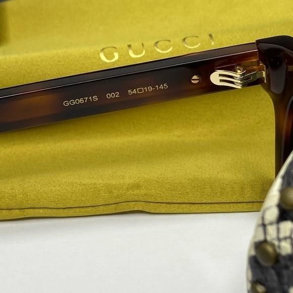 Gucci New Auth - GG0671S Sunglasses by Gucci™. Shape: Rectangle, Size ONE SIZE - 10 Thumbnail