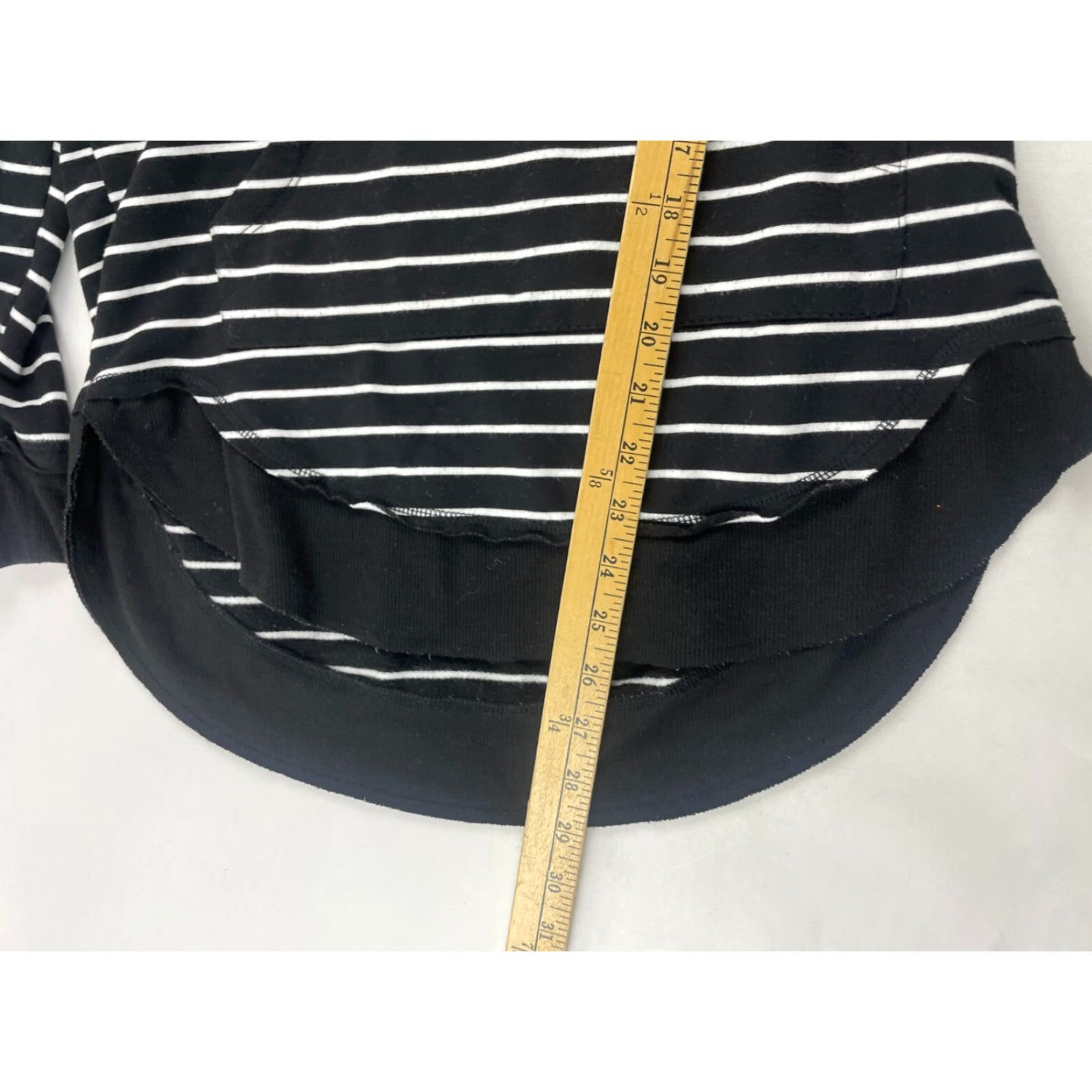 Vintage Maurices Hoodie Women’s Small Black White Stripe Fleece Lined Buffalo Check Pullover Activewear Size S / US 4 / IT 40 - 6 Thumbnail