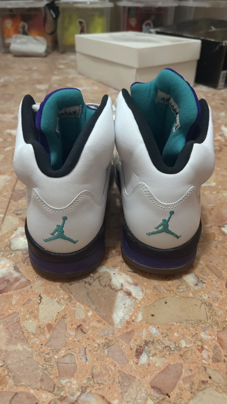 Jordan Brand Air Jordan 5 Grape 2013 Size US 8.5 / EU 41-42 - 5 Thumbnail