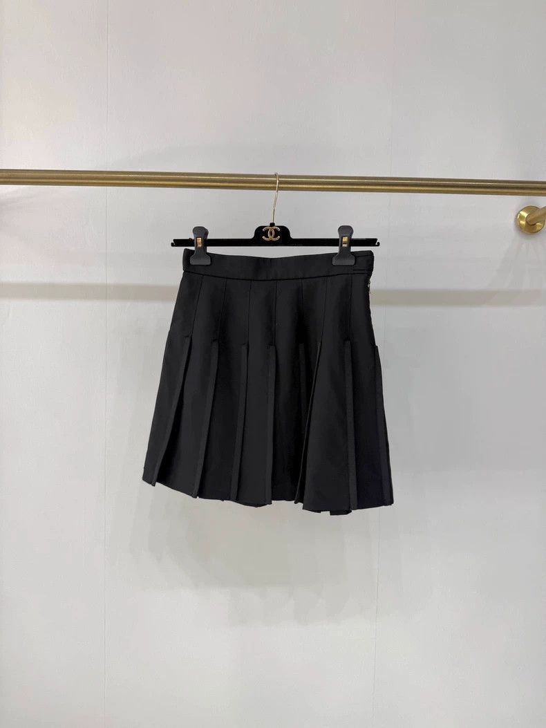Thom Browne Thom browne Pleated skirt 2503-Nextarrow Size 25" / US 0 / IT 36 - 2 Thumbnail
