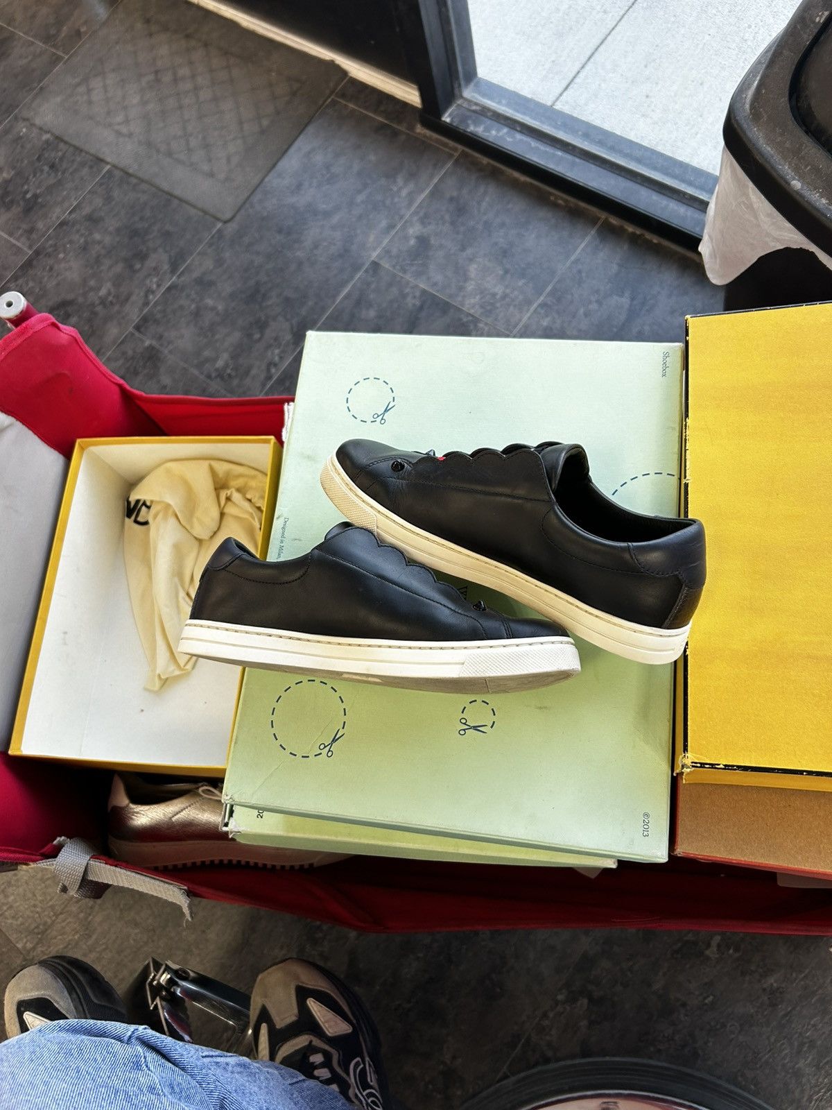 Fendi Fendi low top sneaker Size US 6 / IT 36 - 3 Thumbnail