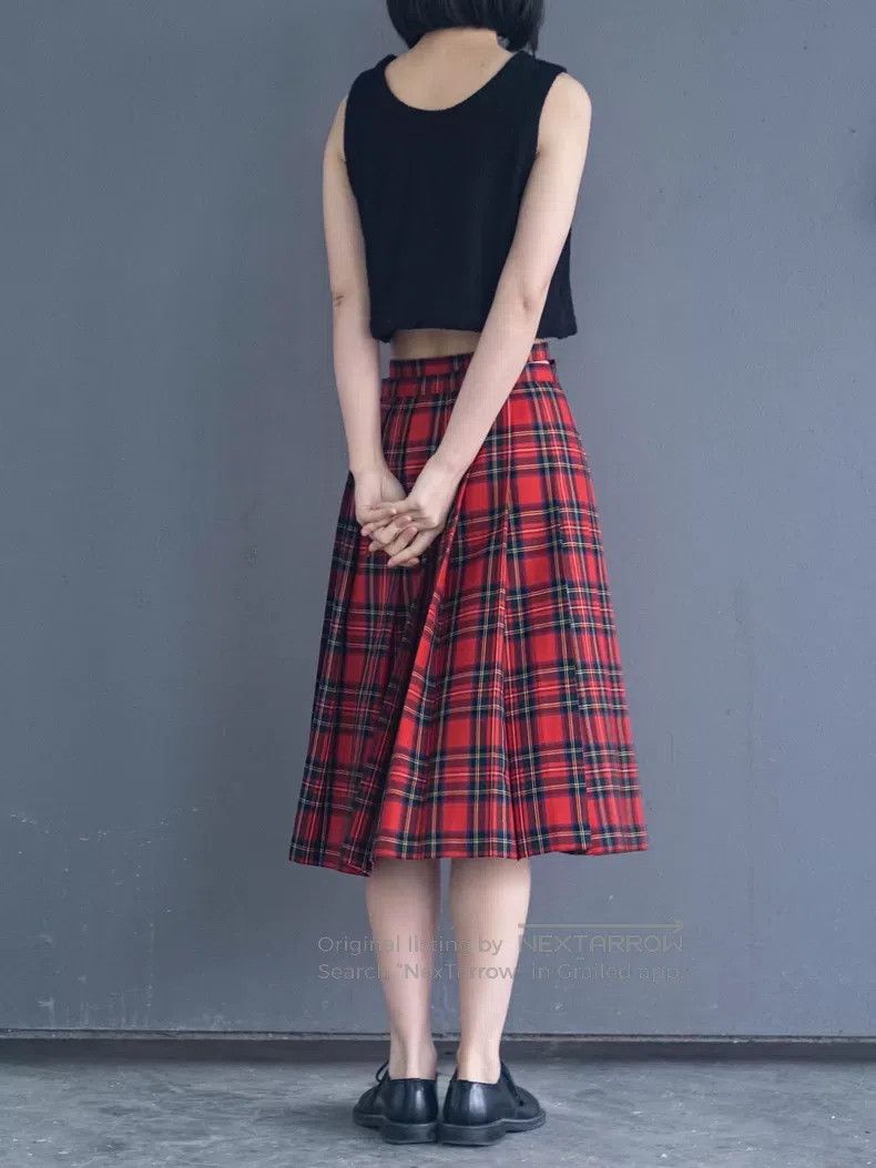 Junya Watanabe Junya Watanabe size F Red plaid wrap-around skirt Size 23" - 2 Thumbnail