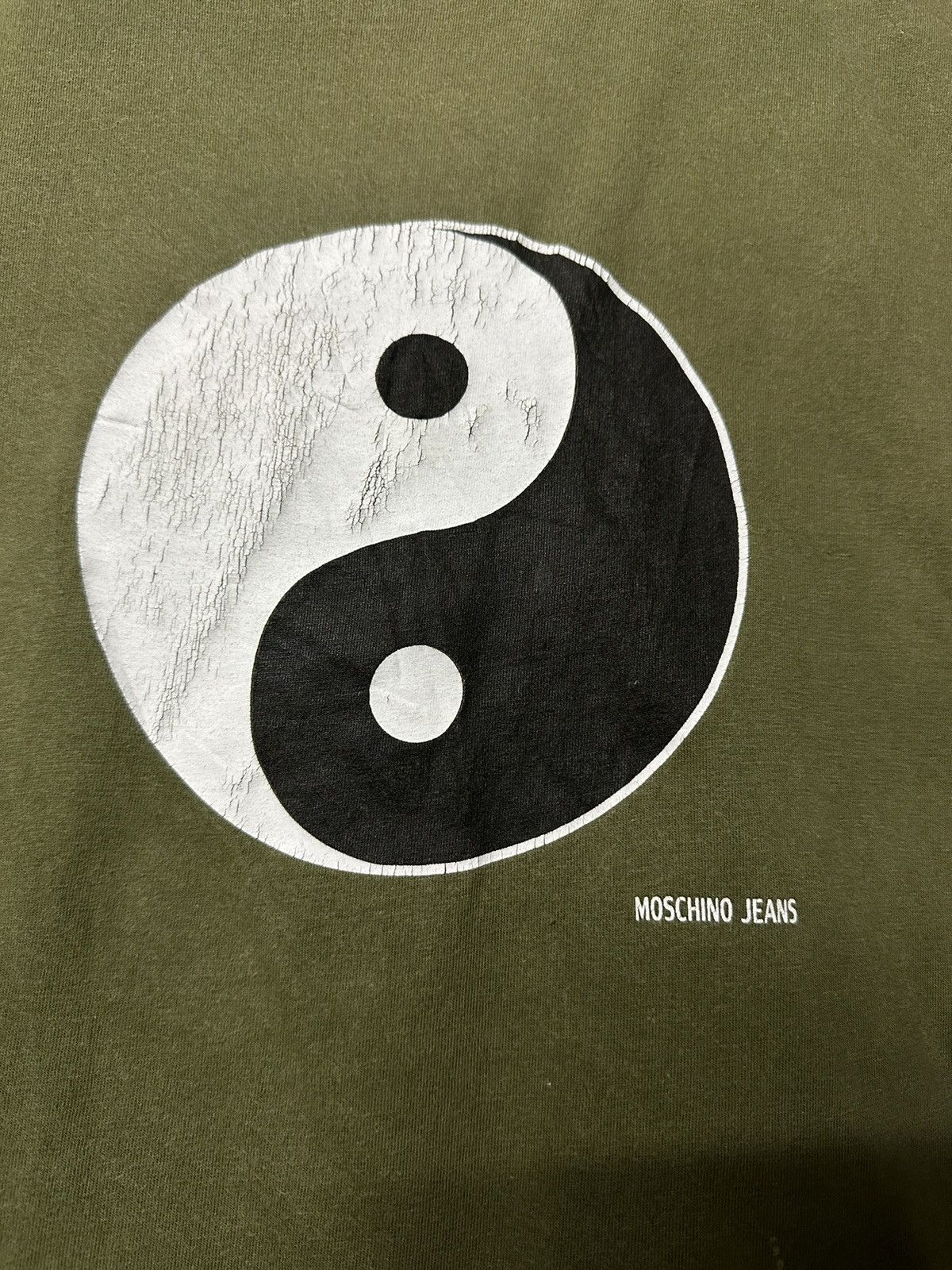Moschino × Vintage Vintage Moschino Jeans Yin And Yang Logo Sun Faded Tee Size US L / EU 52-54 / 3 - 2 Thumbnail