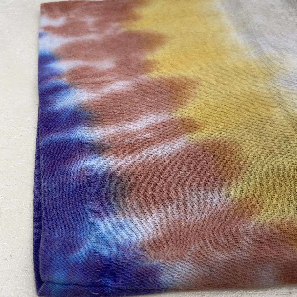 Band Tees Vintage Carlos Santana All Is One Tie Dye Band Tees Size US S / EU 44-46 / 1 - 6 Thumbnail